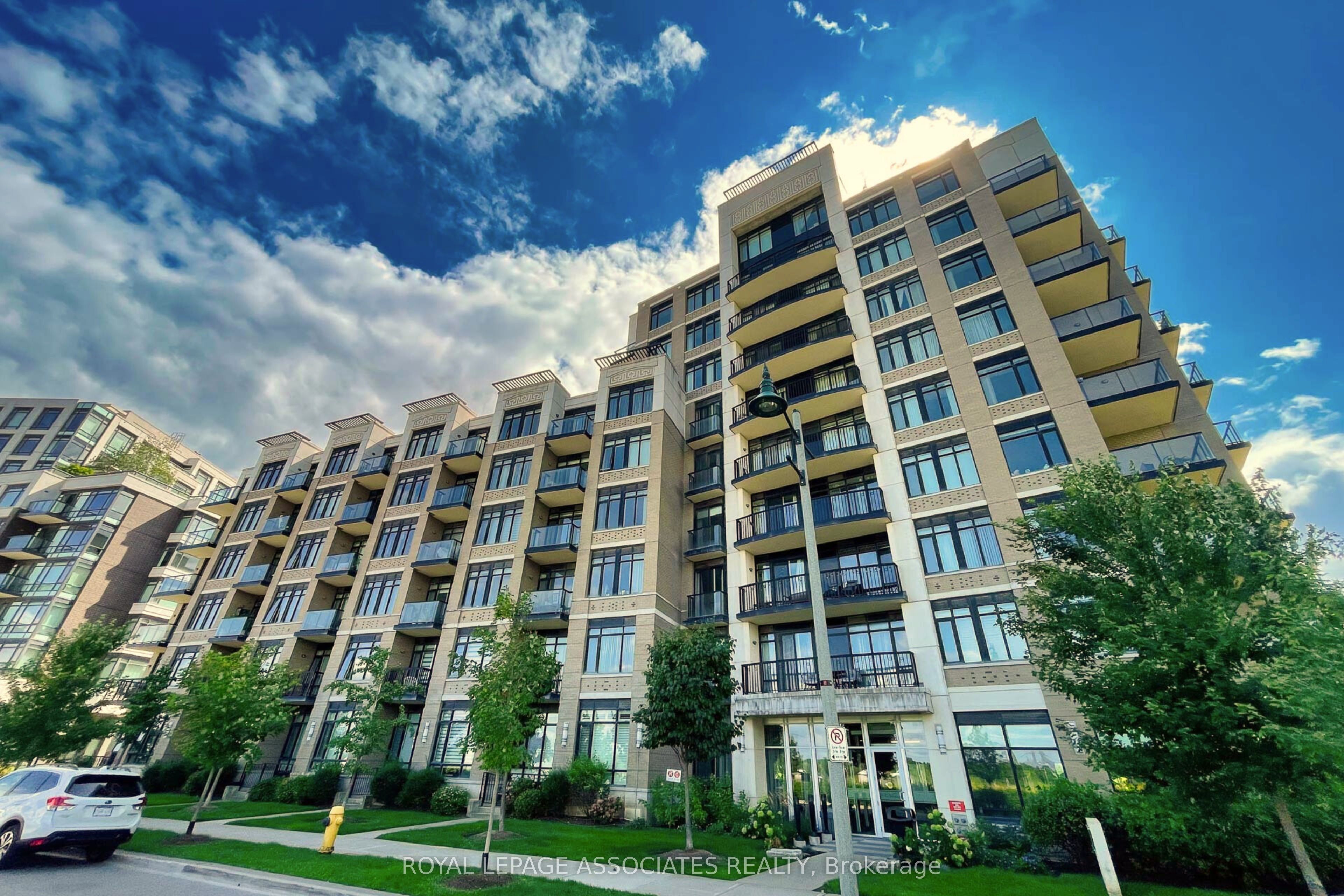111 Upper Duke Crescent 101, Markham, ON L6G 0C8 photo 2