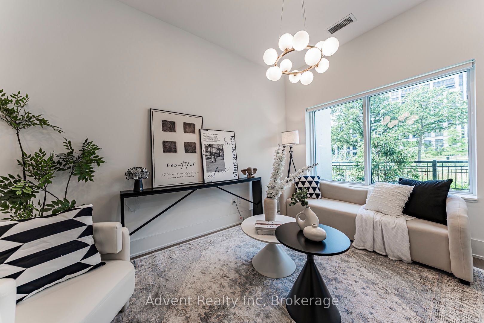 9 Clegg Road 111W, Markham, ON L6G 0H3 photo 4