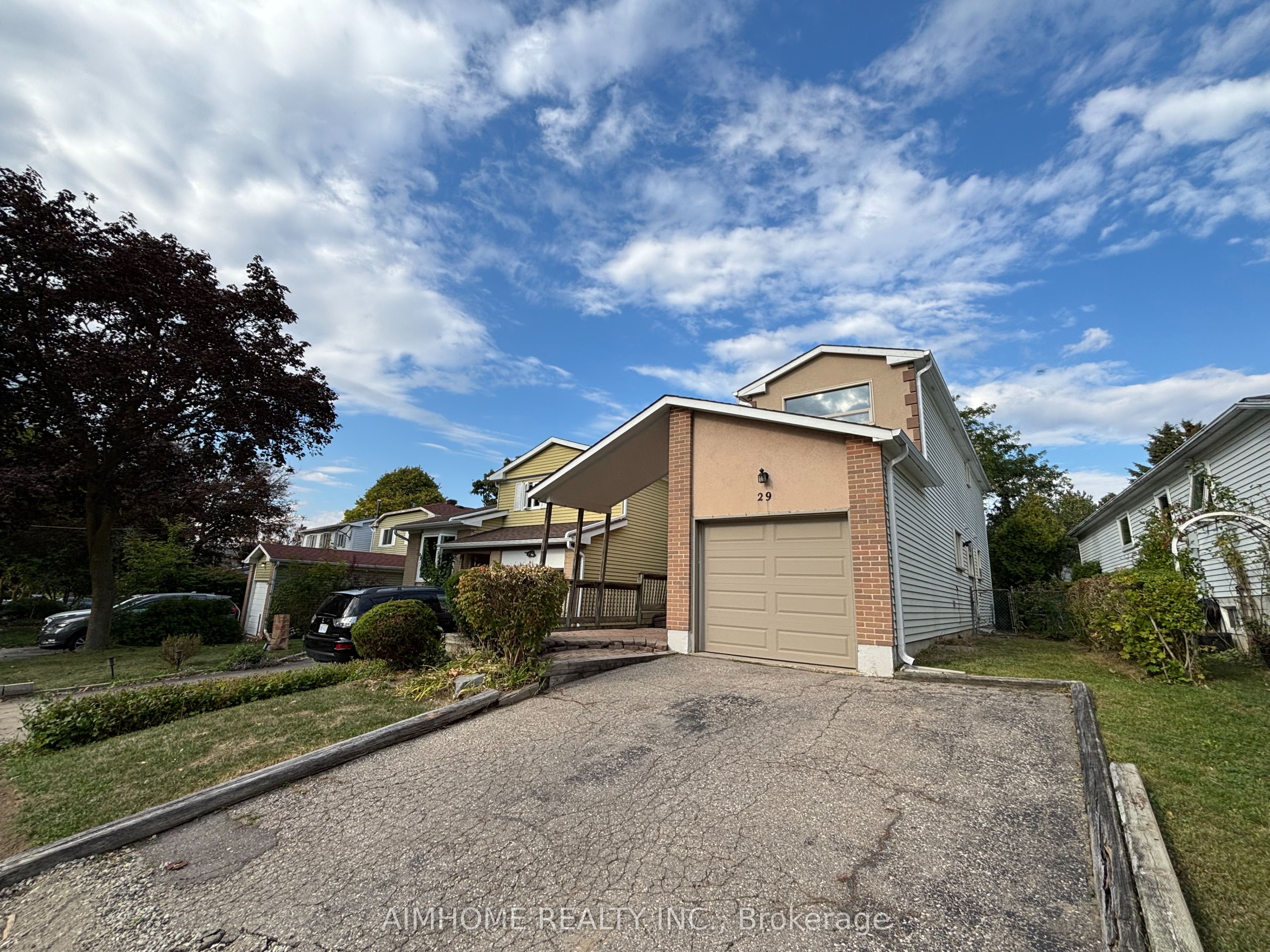 29 Snowshoe Crescent, Markham, ON L3T 4M7 photo 2