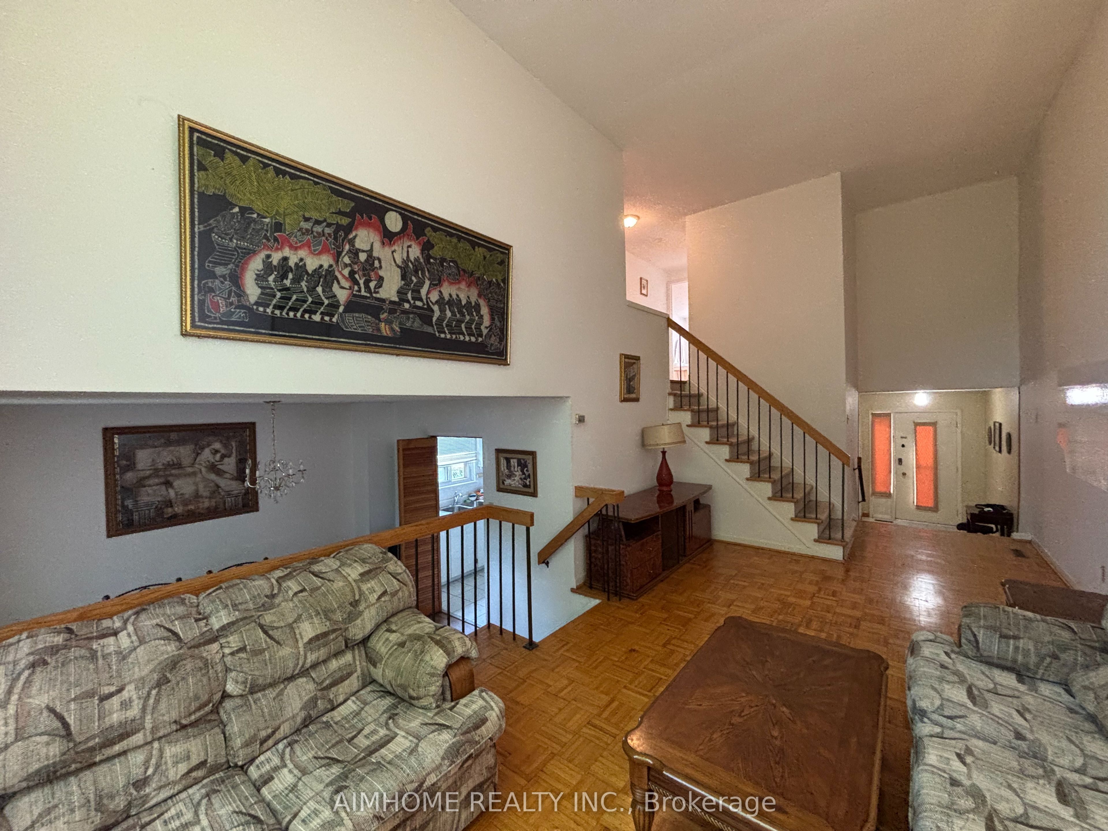 29 Snowshoe Crescent, Markham, ON L3T 4M7 photo 5