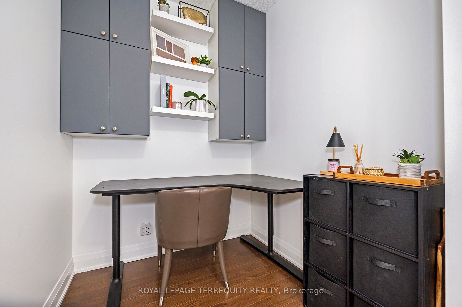 12 Woodstream Boulevard 709, Vaughan, ON L4L 8C3 photo 5