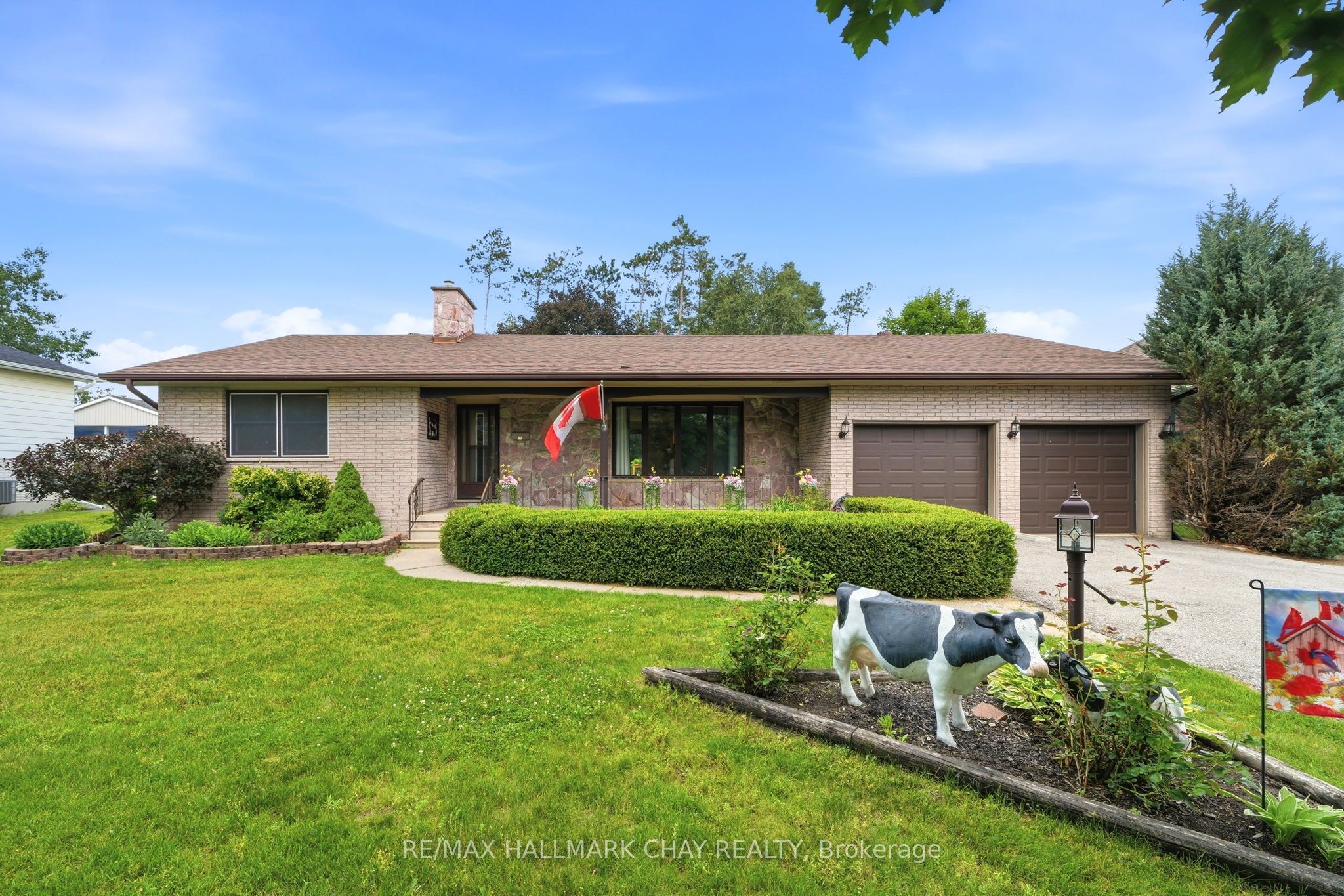 14 Douglas Drive, New Tecumseth, ON L9R 1J9 photo 2