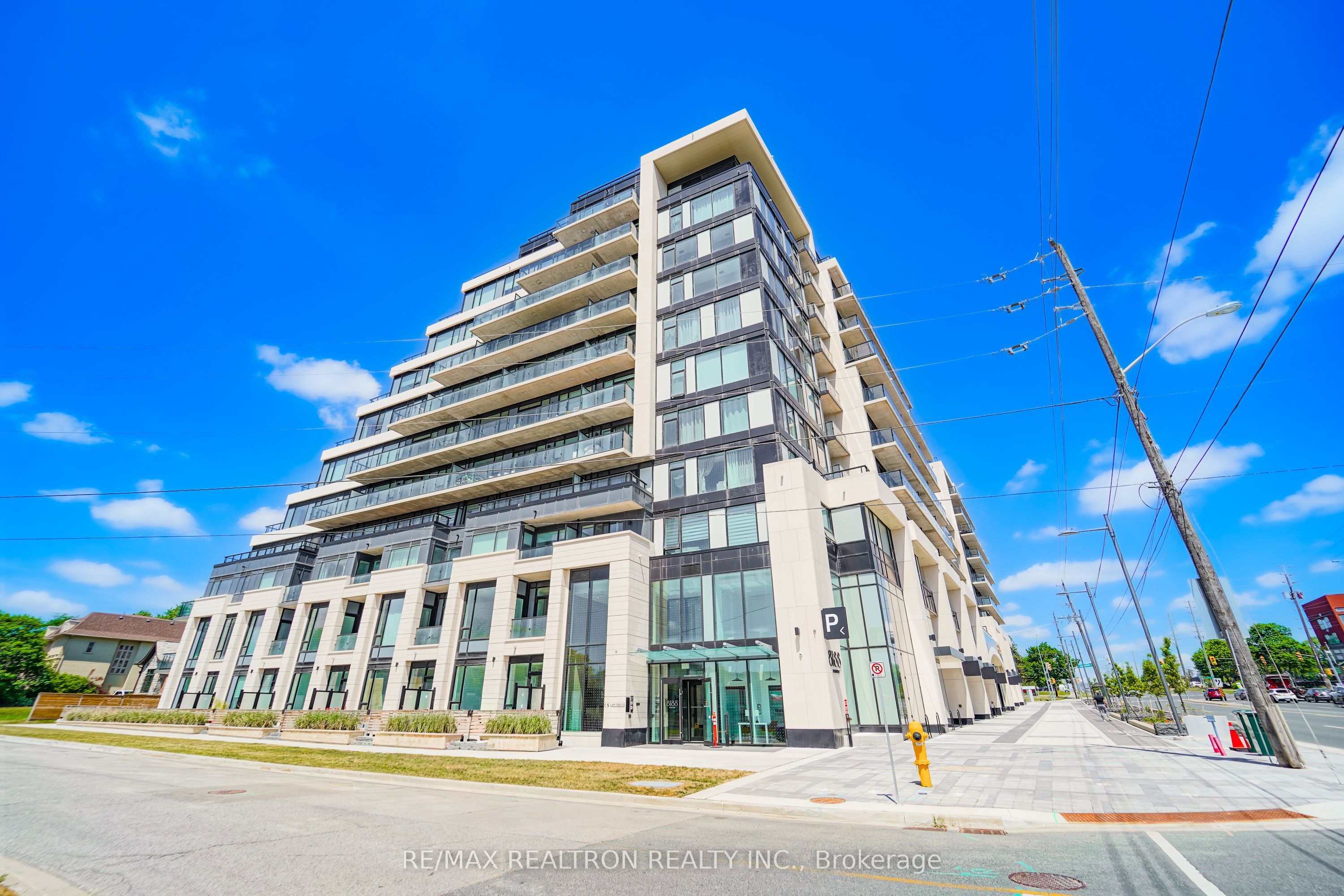8188 Yonge Street 627, Vaughan, ON L4J 0M2 photo 3