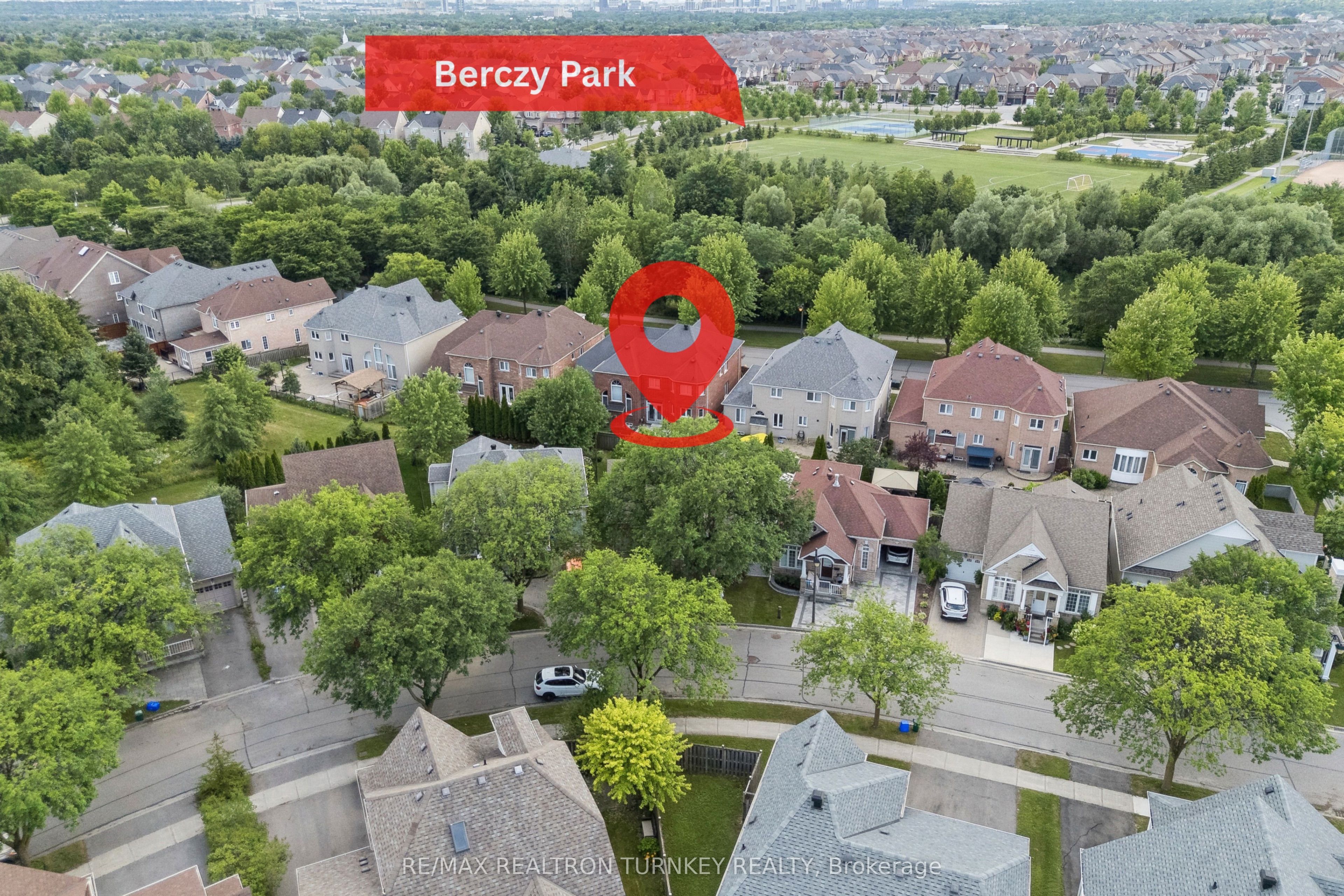 7 Thomas Bales Drive, Markham, ON L6C 2W7