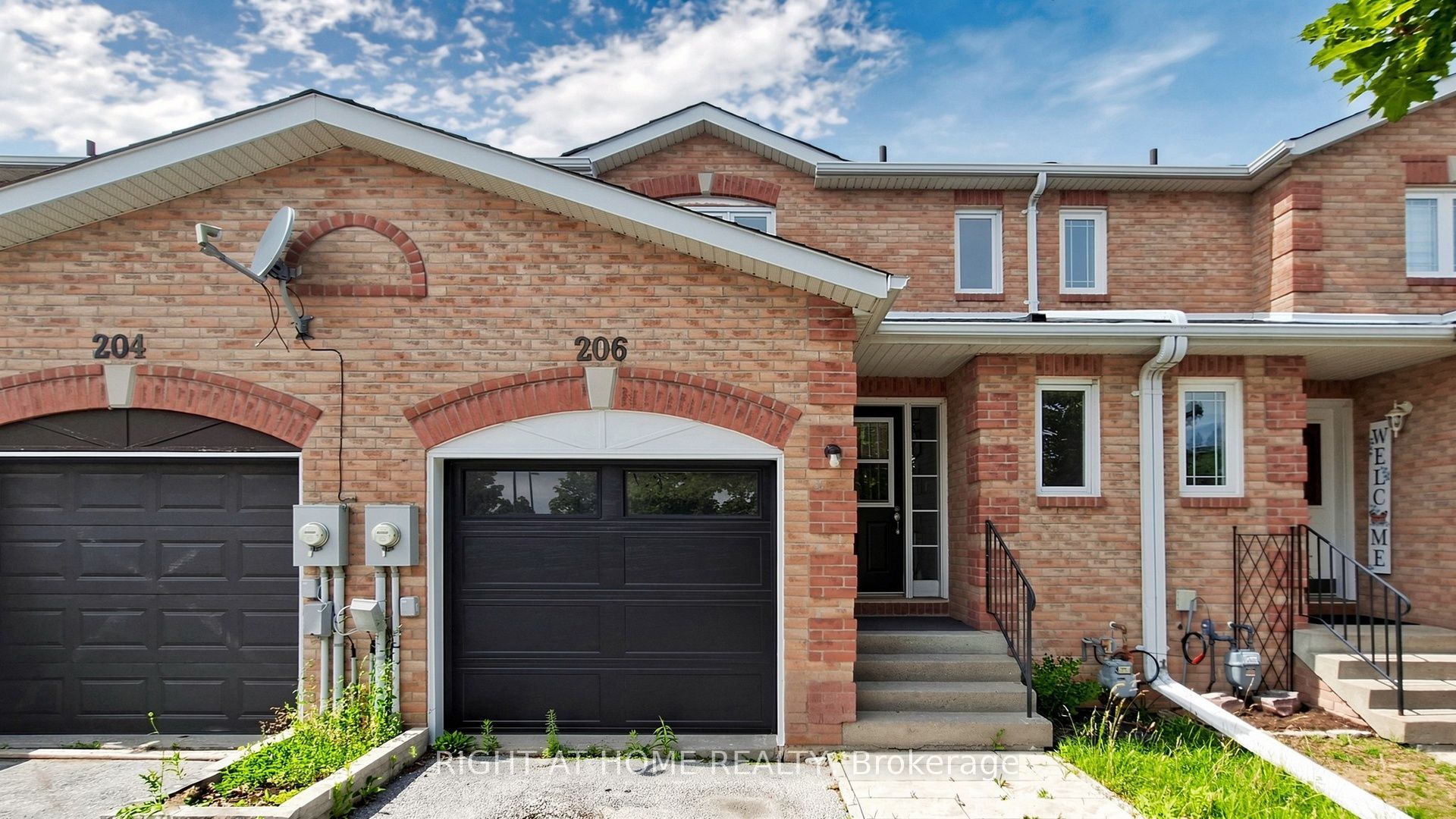 206 Fairwood Drive, Georgina, ON L4P 3Y5 photo 2