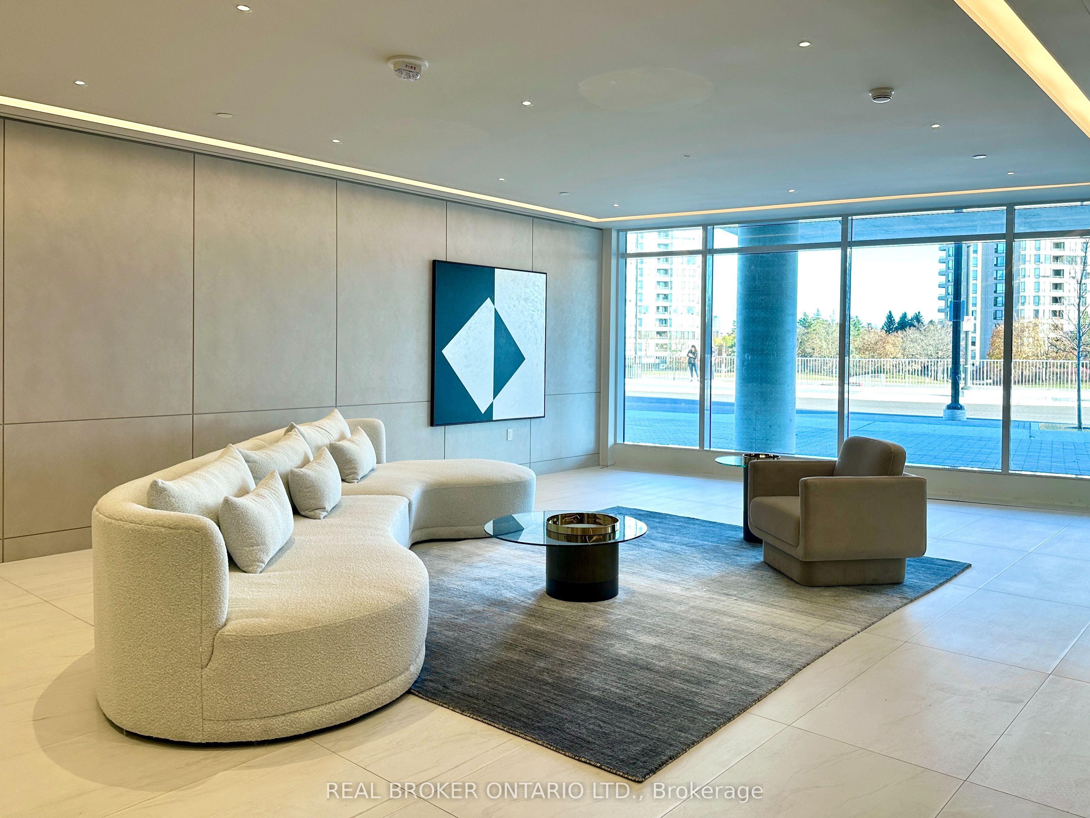 50 Upper Mall Way 2009, Vaughan, ON L4J 0L8 photo 3