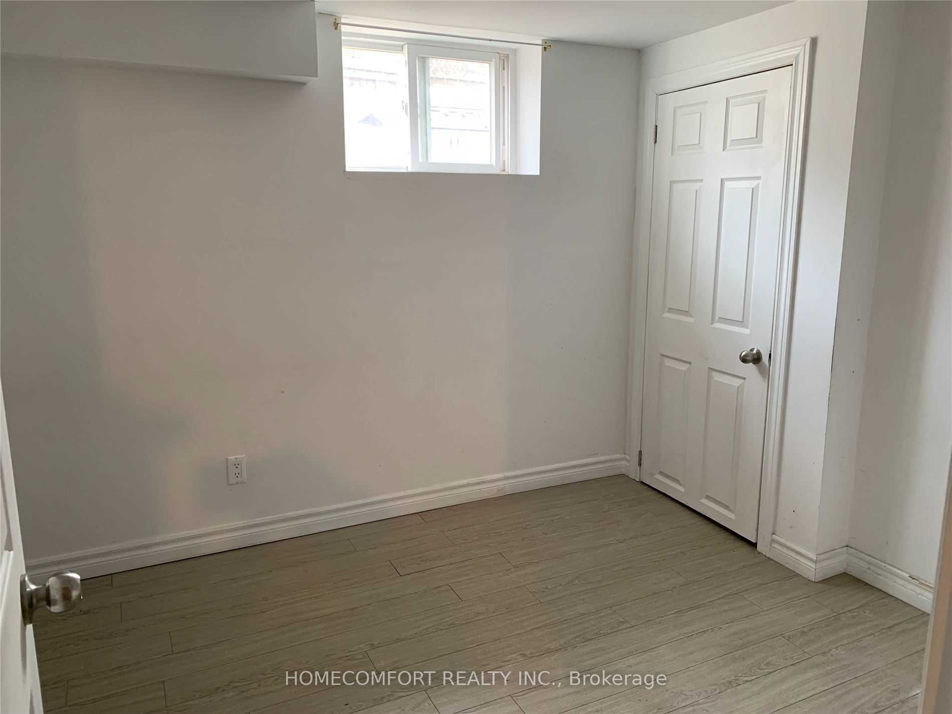 189 Taylor Mills Drive N, Richmond Hill, ON L4C 2T5 photo 4