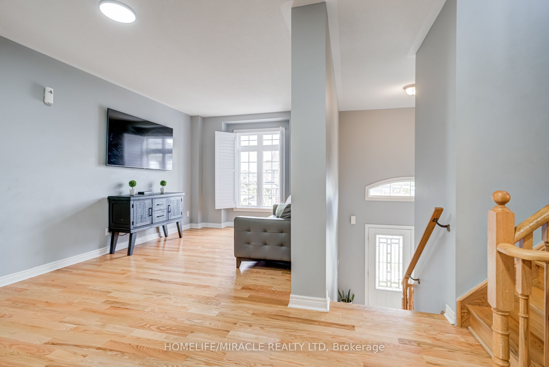 81 Willoughby Way, New Tecumseth, ON L9R 0P4 photo 4