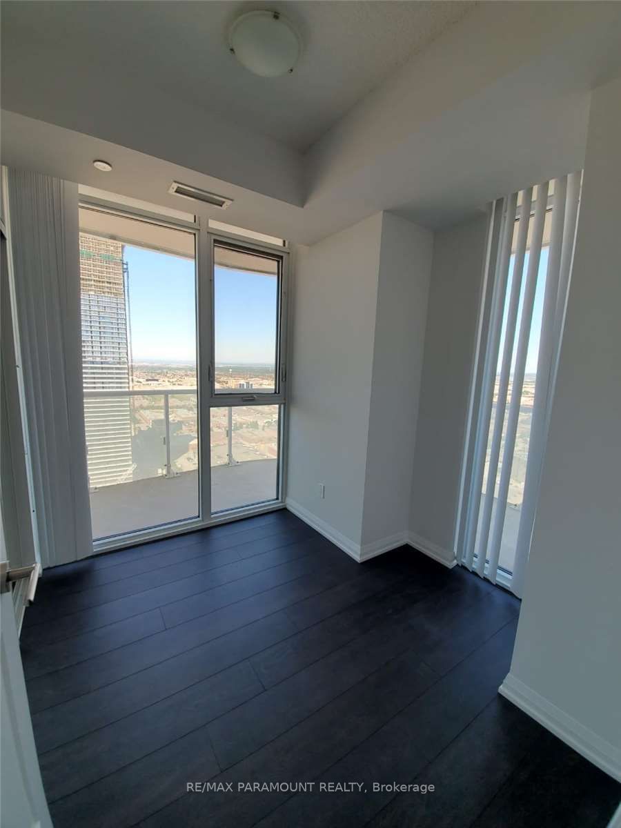 7895 Jane Street 3213, Vaughan, ON L4K 2M7 photo 4