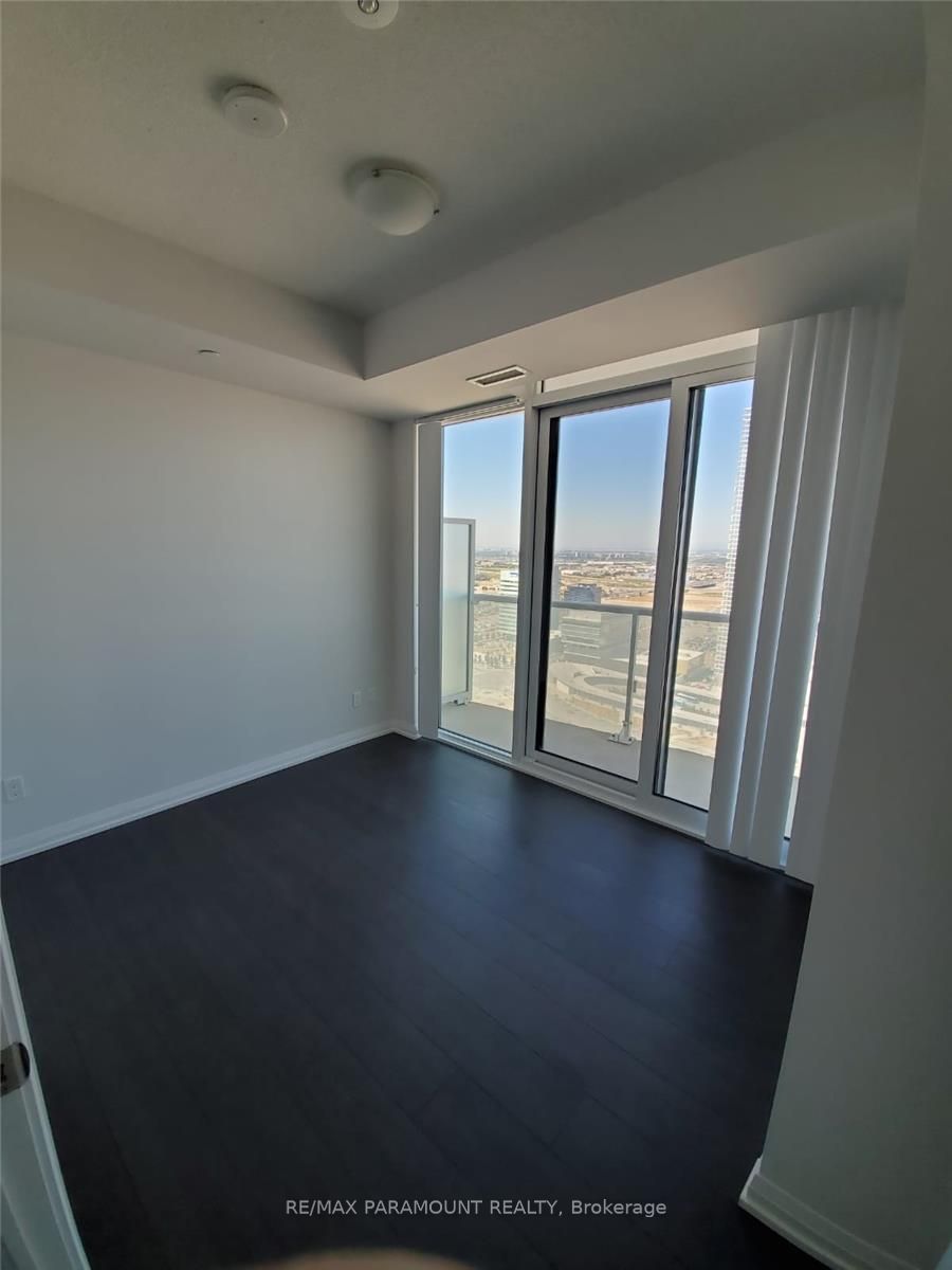 7895 Jane Street 3213, Vaughan, ON L4K 2M7 photo 5