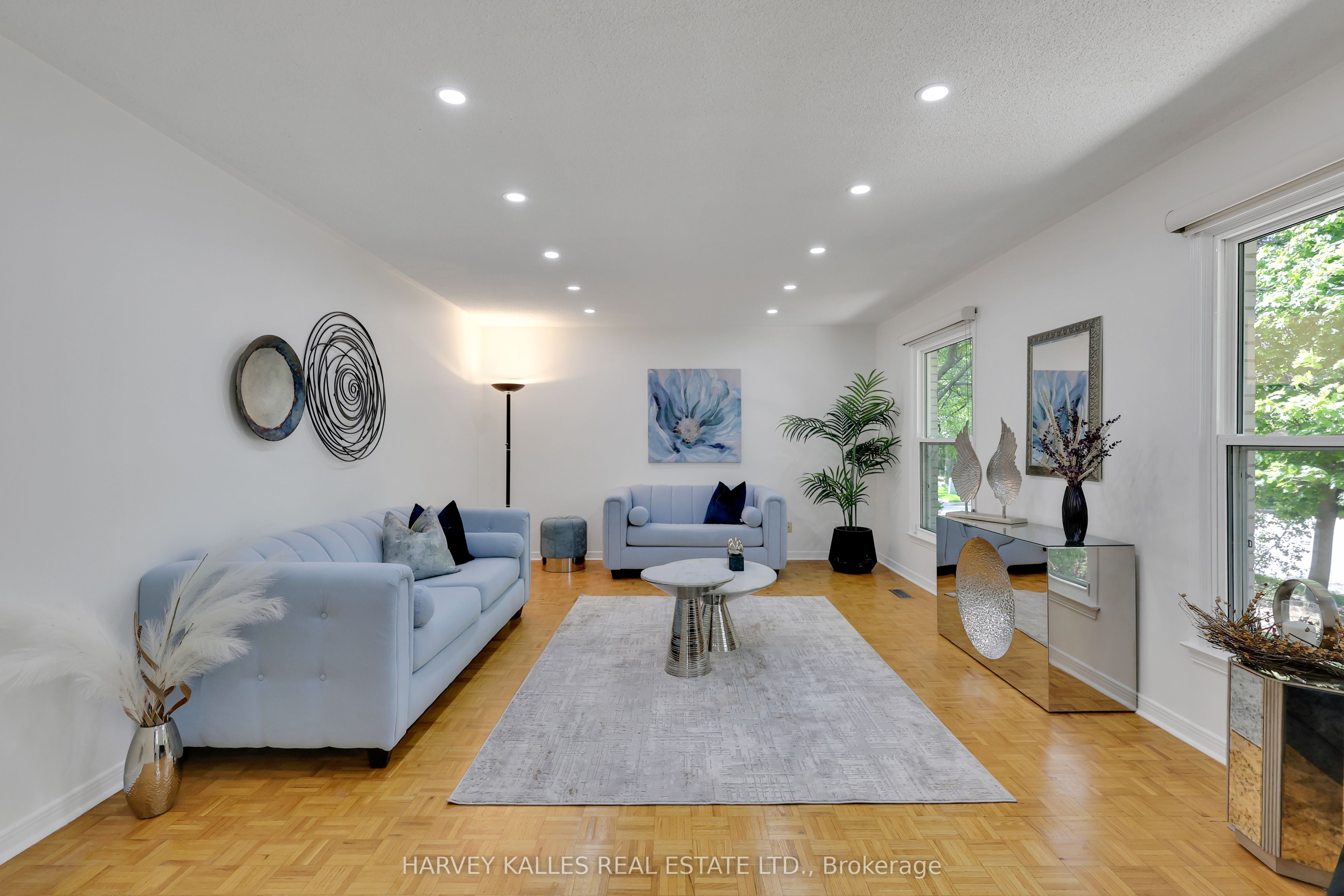 62 Aberfeldy Crescent, Markham, ON L3T 4C4 photo 3