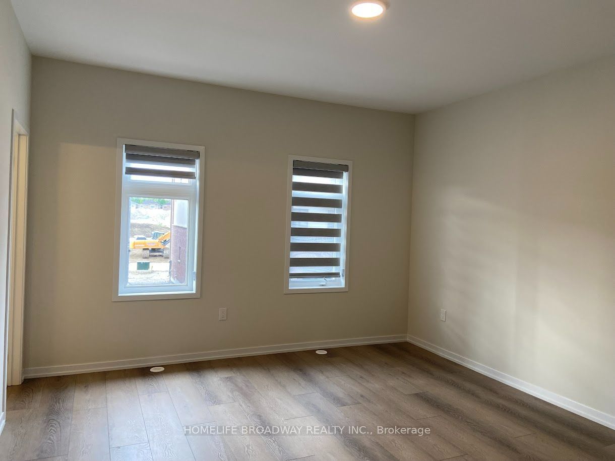 1474 19th Avenue, Richmond Hill, ON L4E 3R4 photo 3