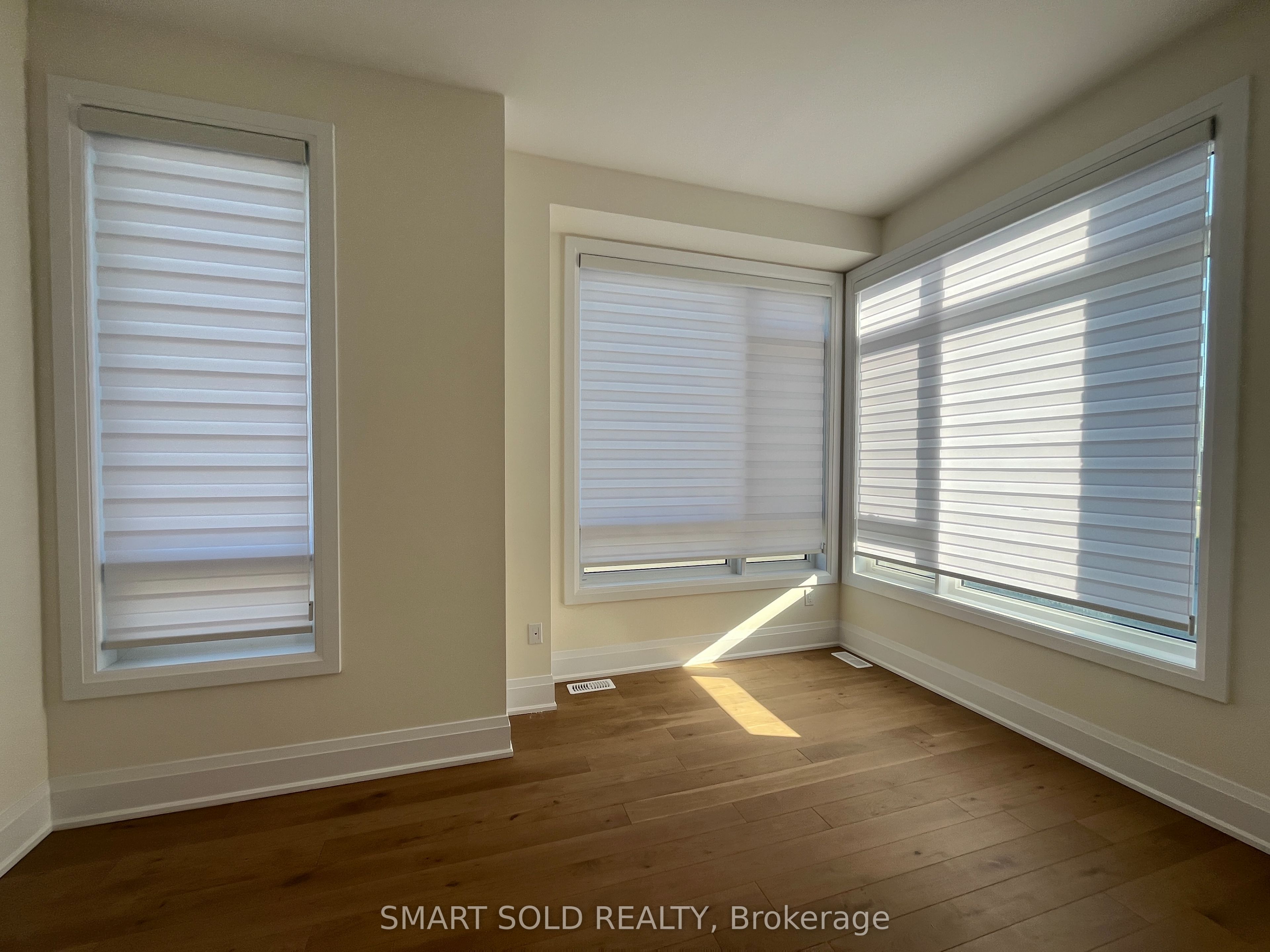 42 Mindanao Avenue, Markham, ON L6C 3E1 photo 3