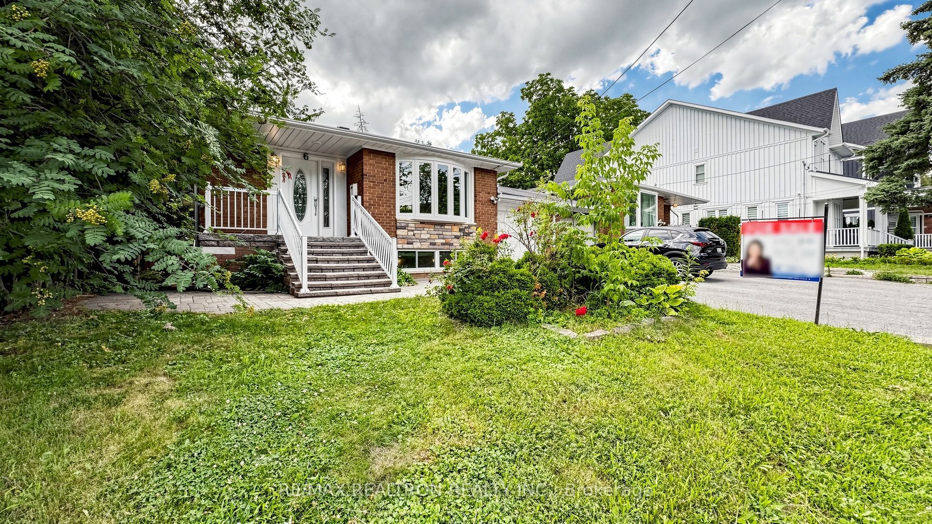 6 Albert Street, Markham, ON L3P 2T2 photo 3
