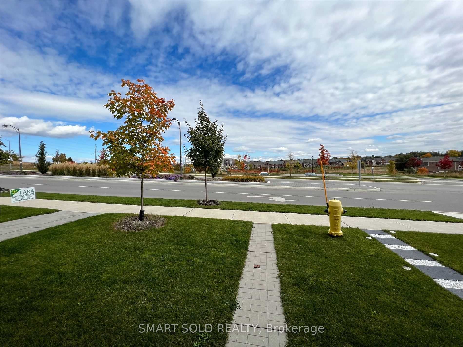 1046 Murrell Boulevard, East Gwillimbury, ON L9N 0L6 photo 5