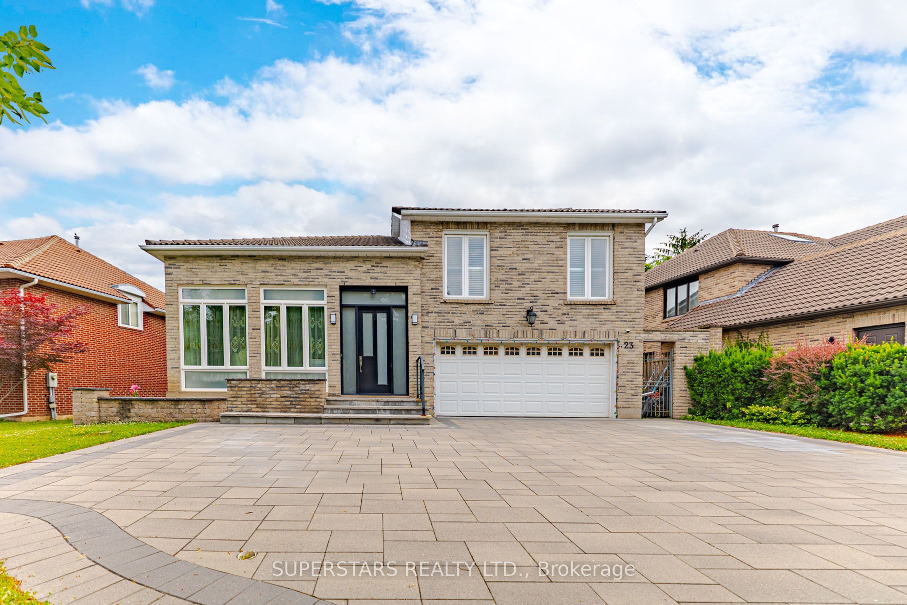 23 Montgomery Court, Markham, ON L3R 0C4 photo 2