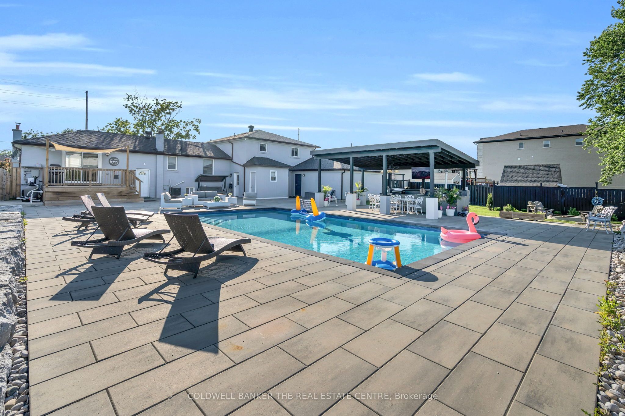 683 Simcoe Road, Bradford West Gwillimbury, ON L3Z 4B4 photo 4
