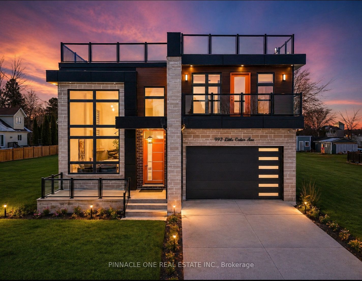 992 Little Cedar Avenue, Innisfil, ON L0L 1W0