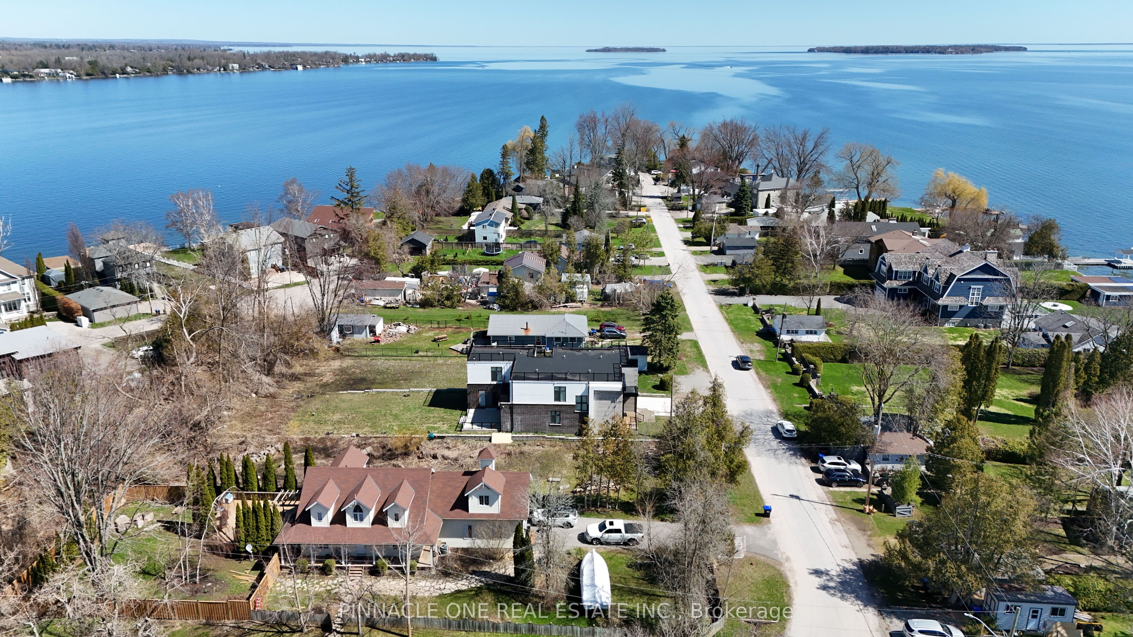 992 Little Cedar Avenue, Innisfil, ON L0L 1W0 photo 5