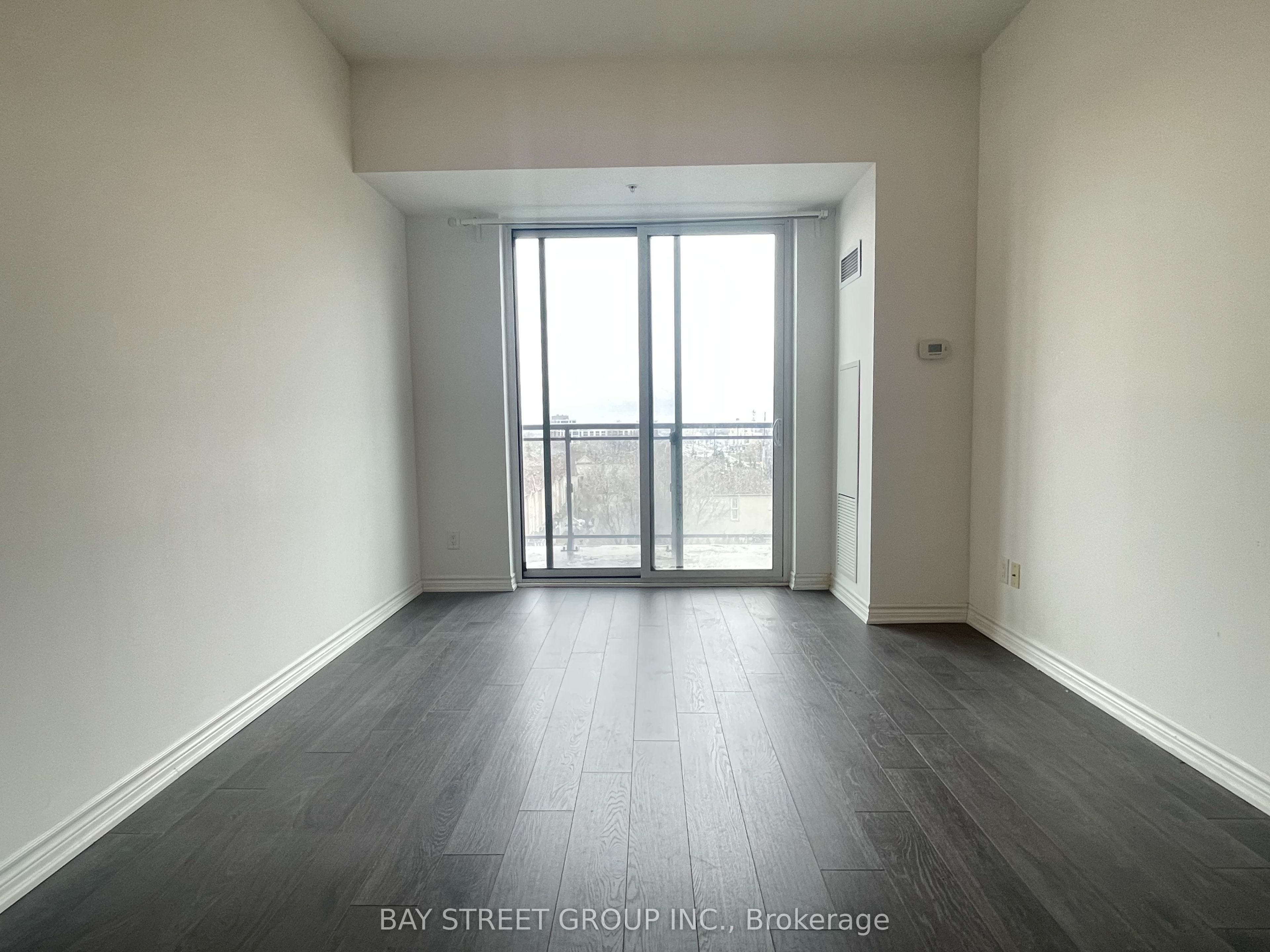 11611 Yonge Street 512, Richmond Hill, ON L4E 3N8 photo 5