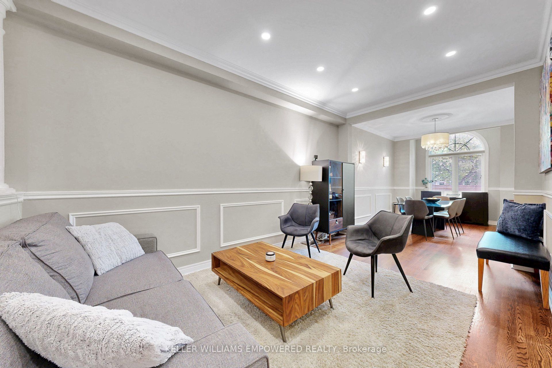 190 Harding Boulevard W 26, Richmond Hill, ON L4C 0J9 photo 3