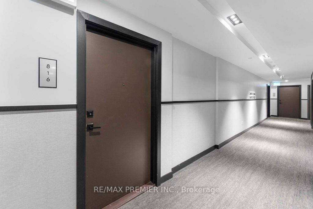 10 Abeja Street 816, Vaughan, ON L4K 0R4 photo 3