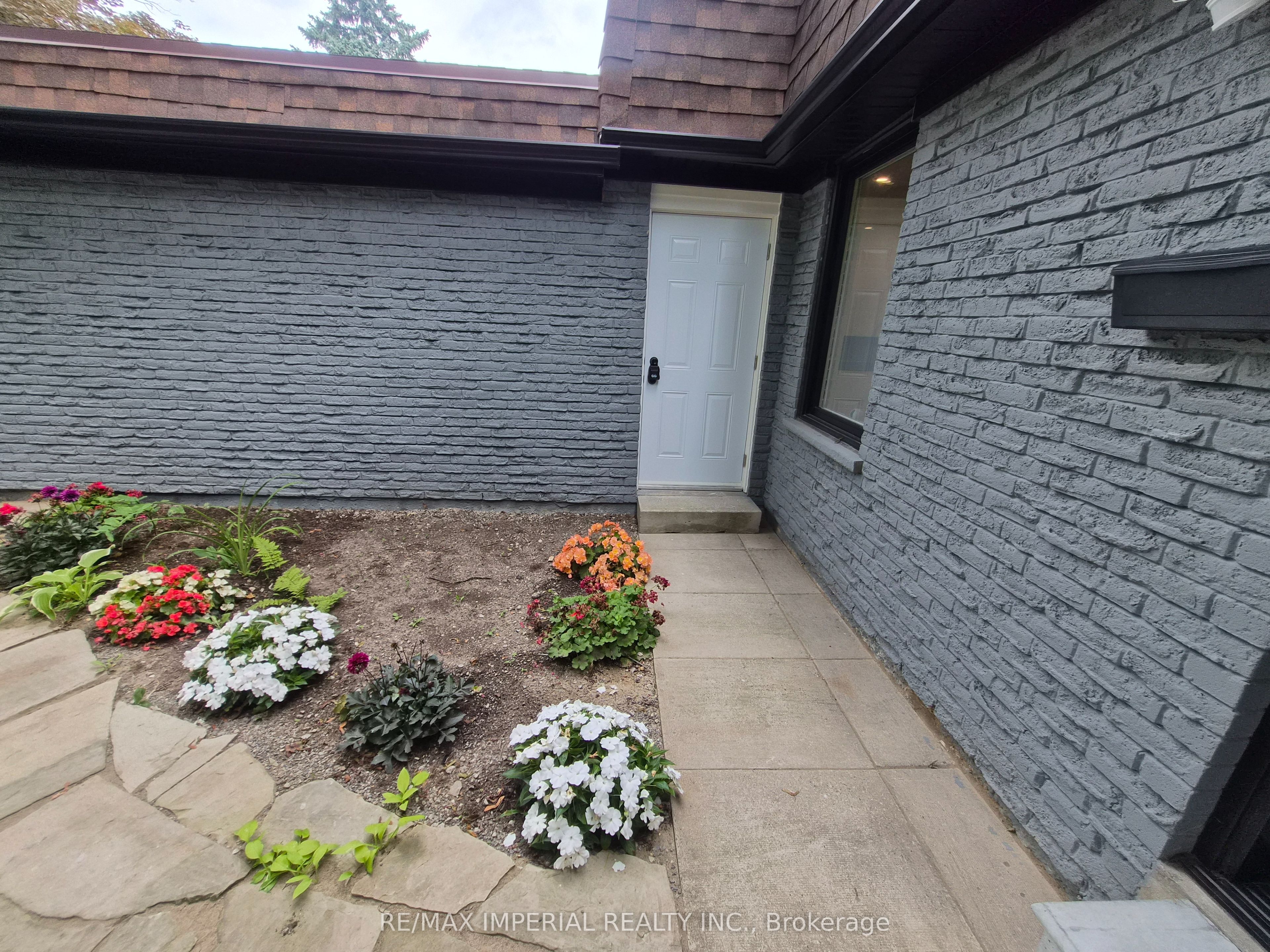 191 Avenue Road, Richmond Hill, ON L4C 4Z7 photo 4