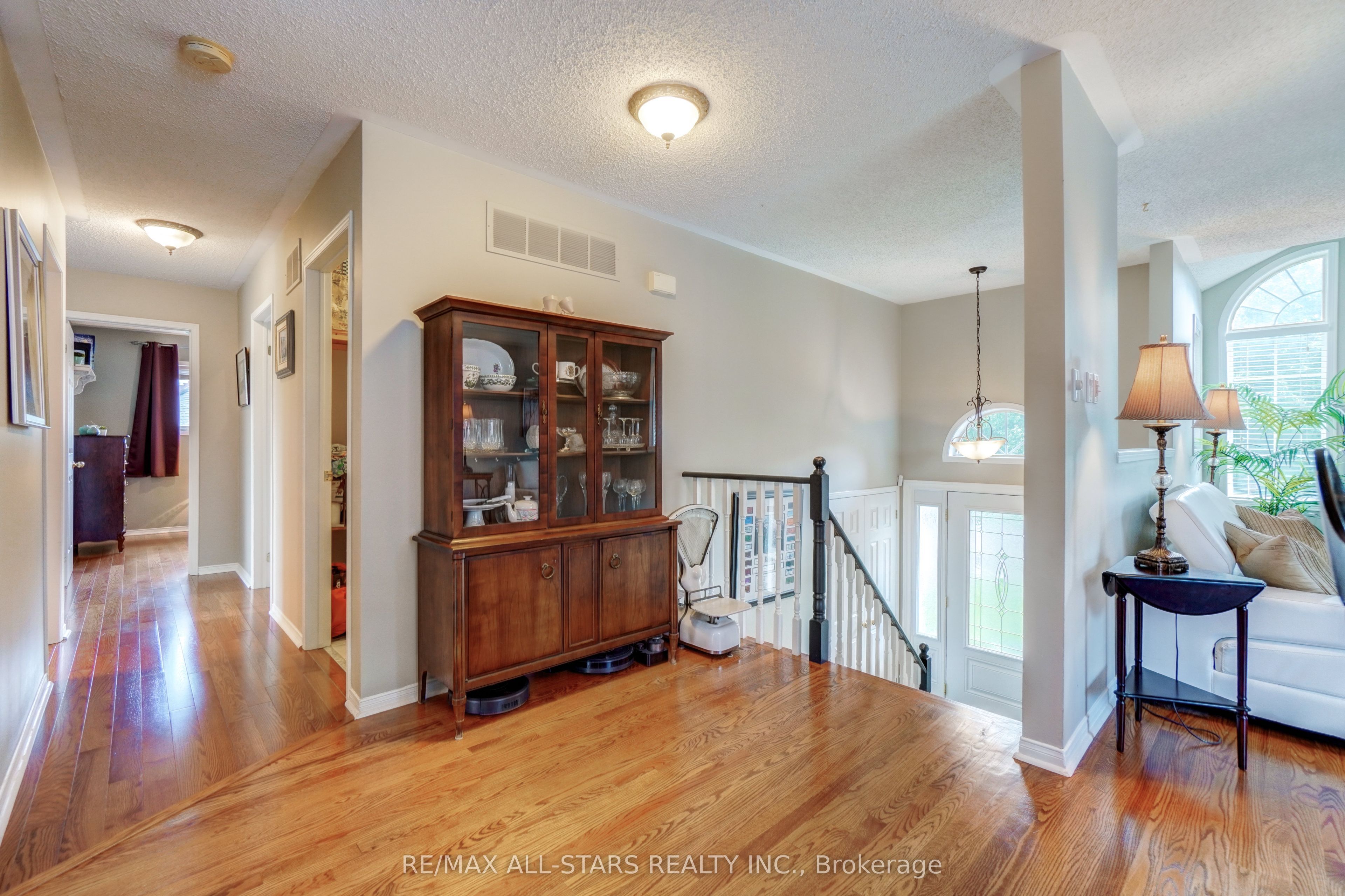29 Fourth Avenue N, Uxbridge, ON L9P 1V5 photo 4