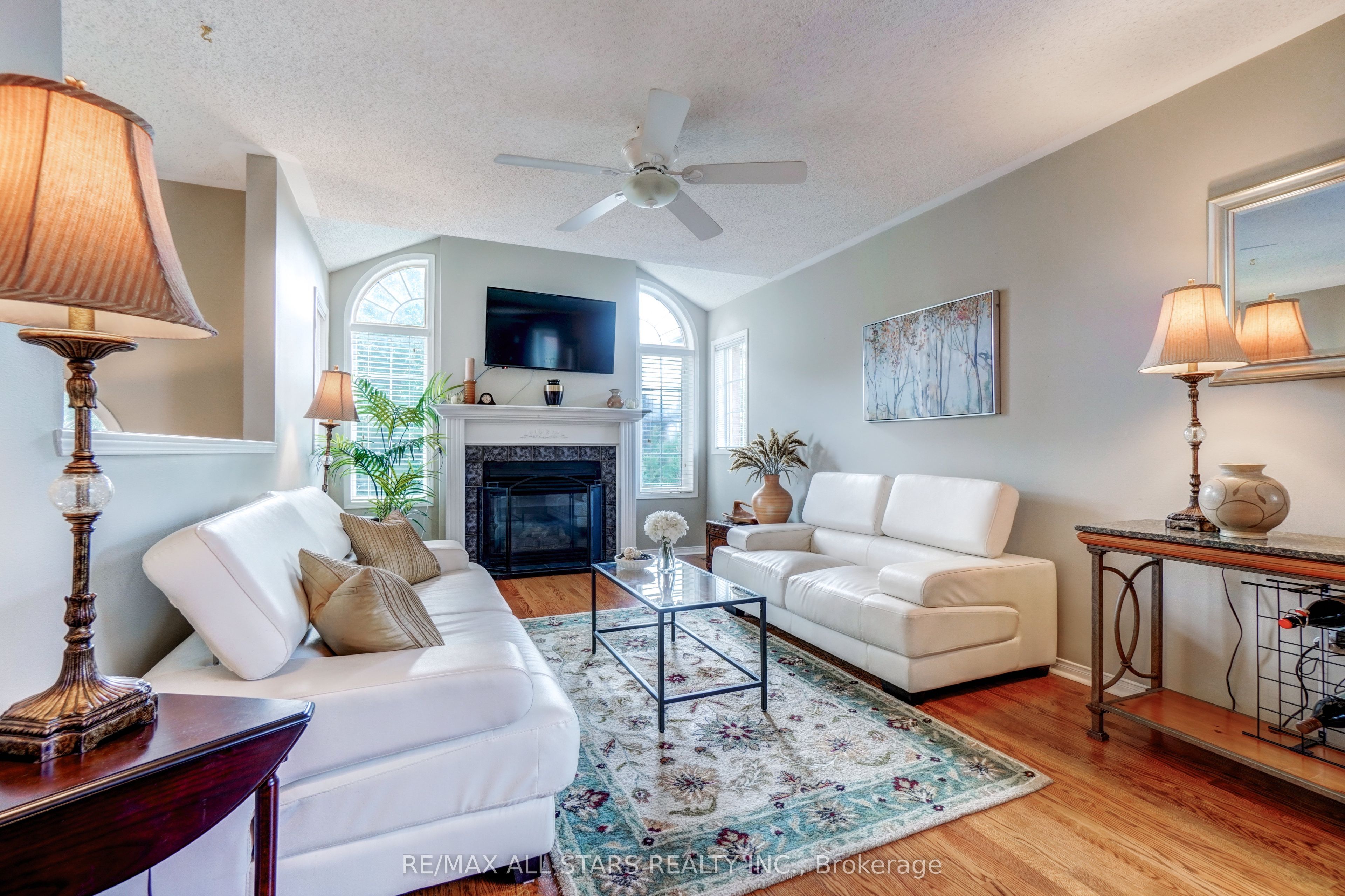 29 Fourth Avenue N, Uxbridge, ON L9P 1V5 photo 5