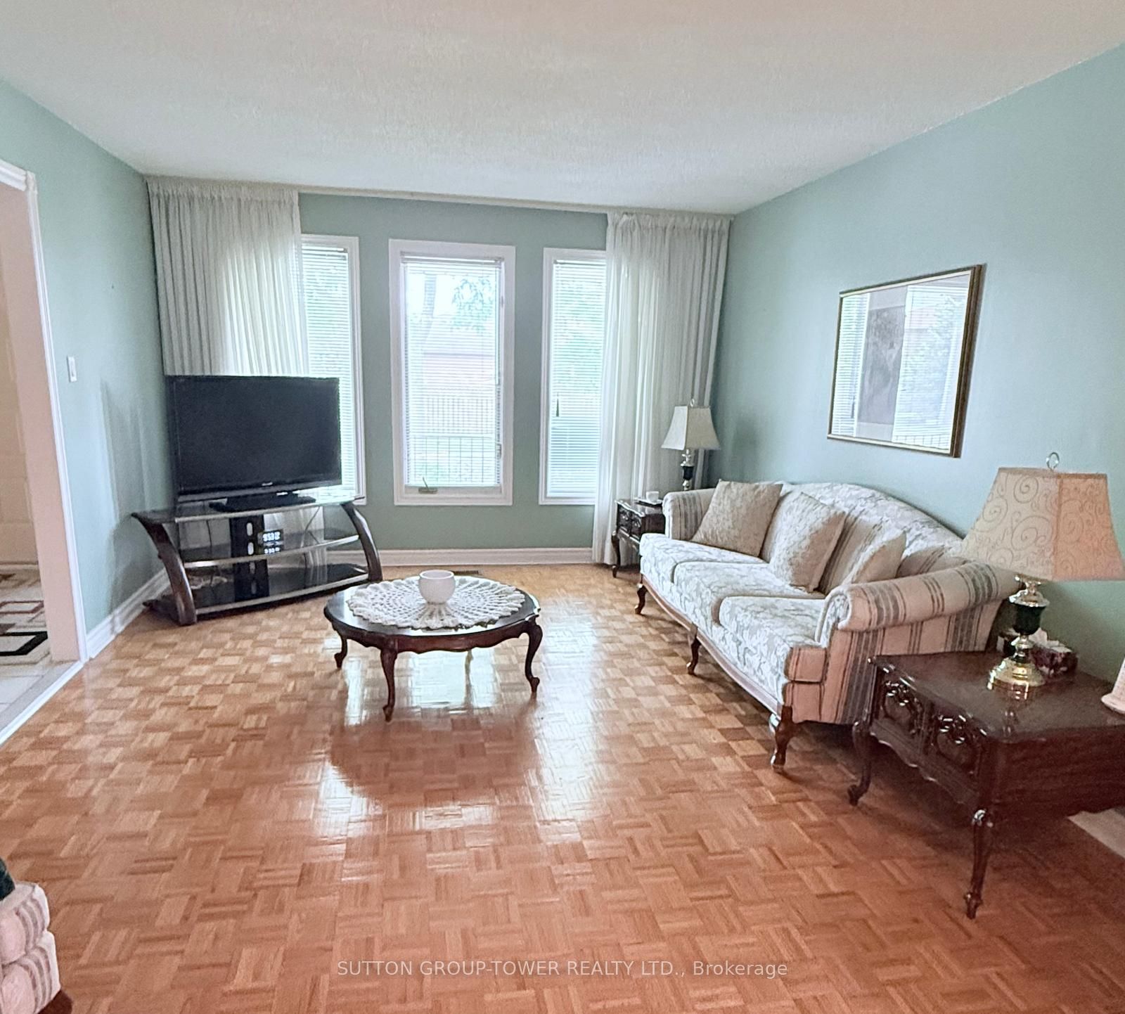 83 Blaine Court W, Vaughan, ON L4L 7T9 photo 3