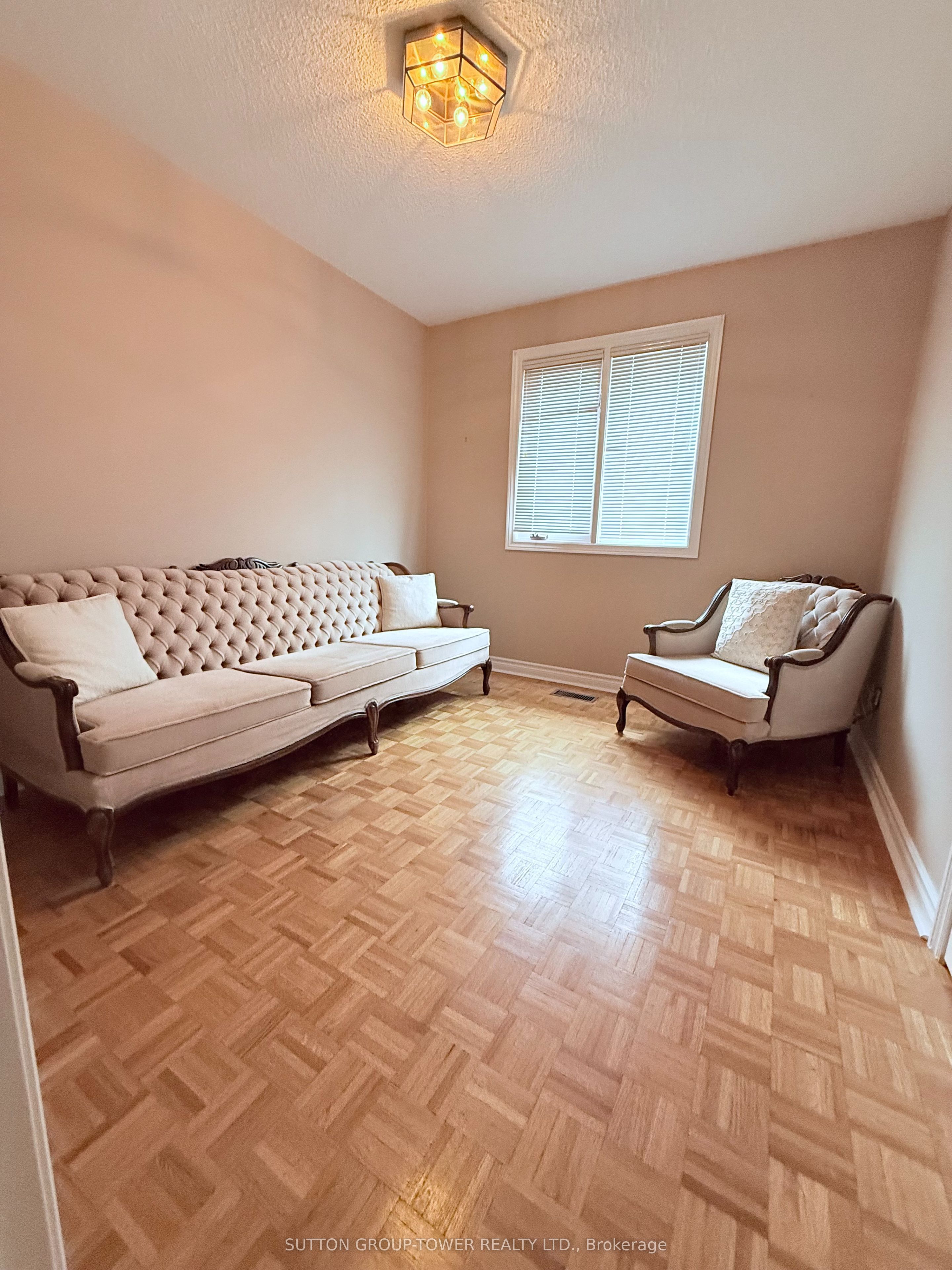 83 Blaine Court W, Vaughan, ON L4L 7T9 photo 4