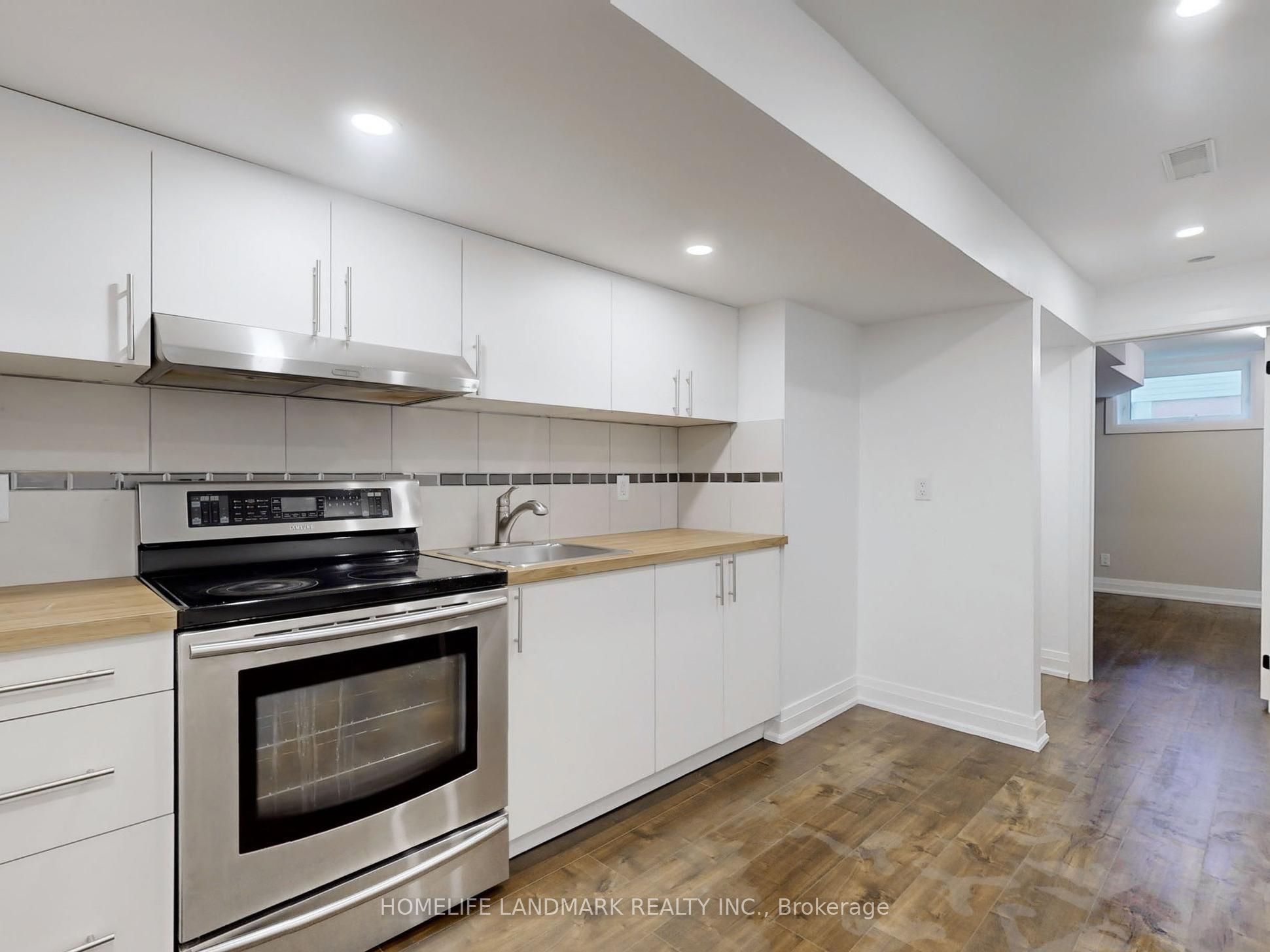 1661 Mount Albert Road Unit 2, East Gwillimbury, ON L0G 1V0 photo 5