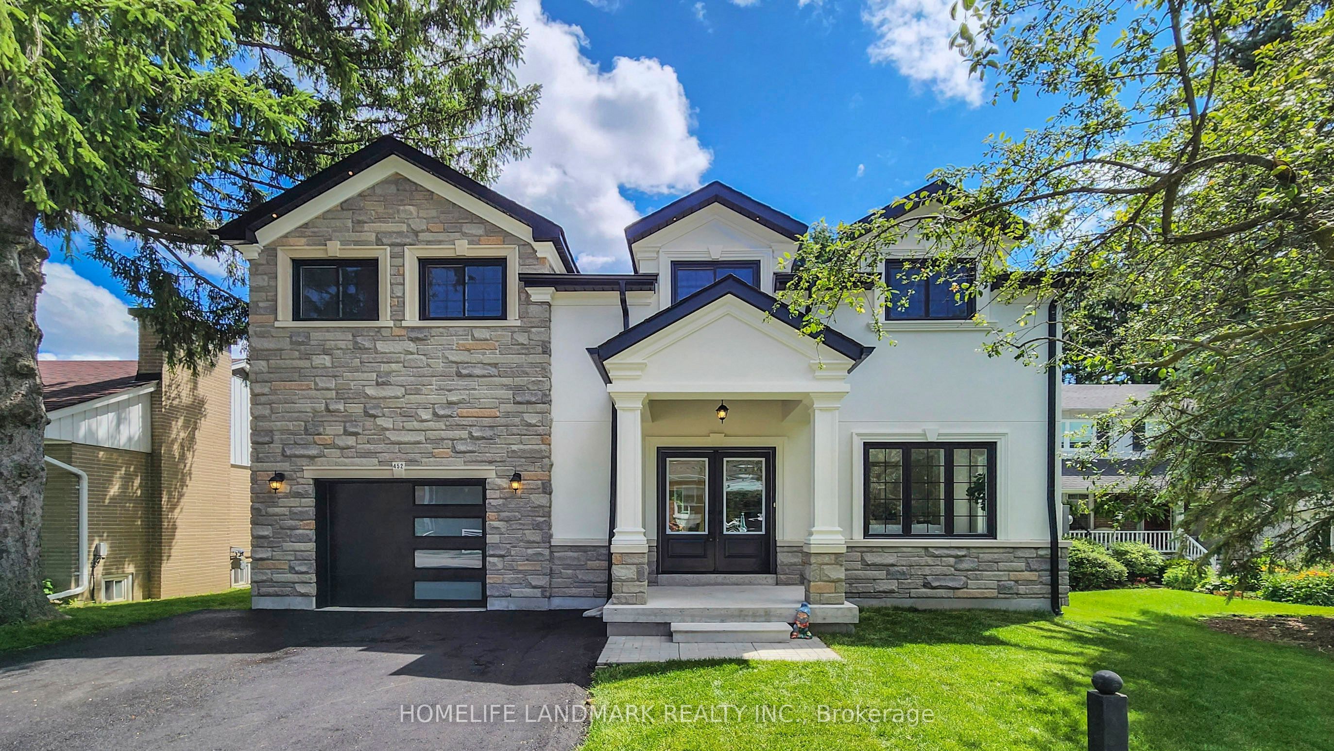 452 D'arcy Street S Basement Unit, Newmarket, ON L3Y 1N1