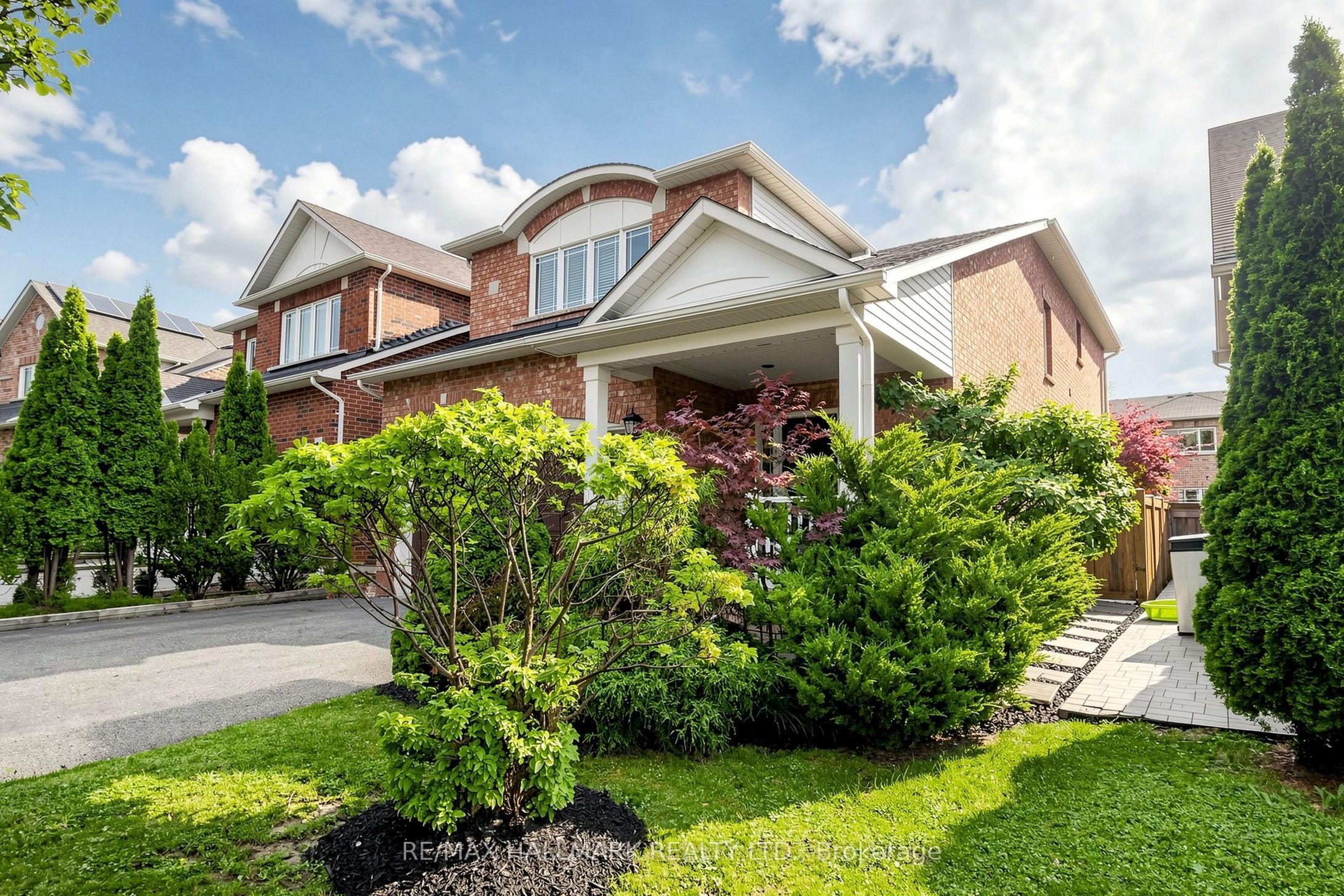 14 Kerr Lane, Aurora, ON L4G 0E5 photo 3