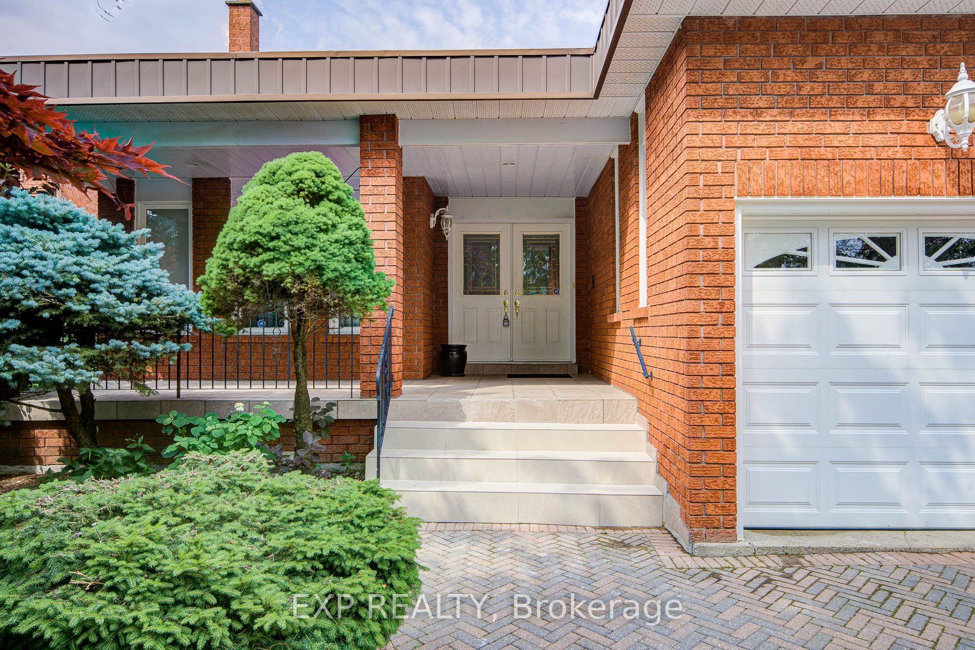 46 Eden Avenue, Markham, ON L3R 8R6 photo 2