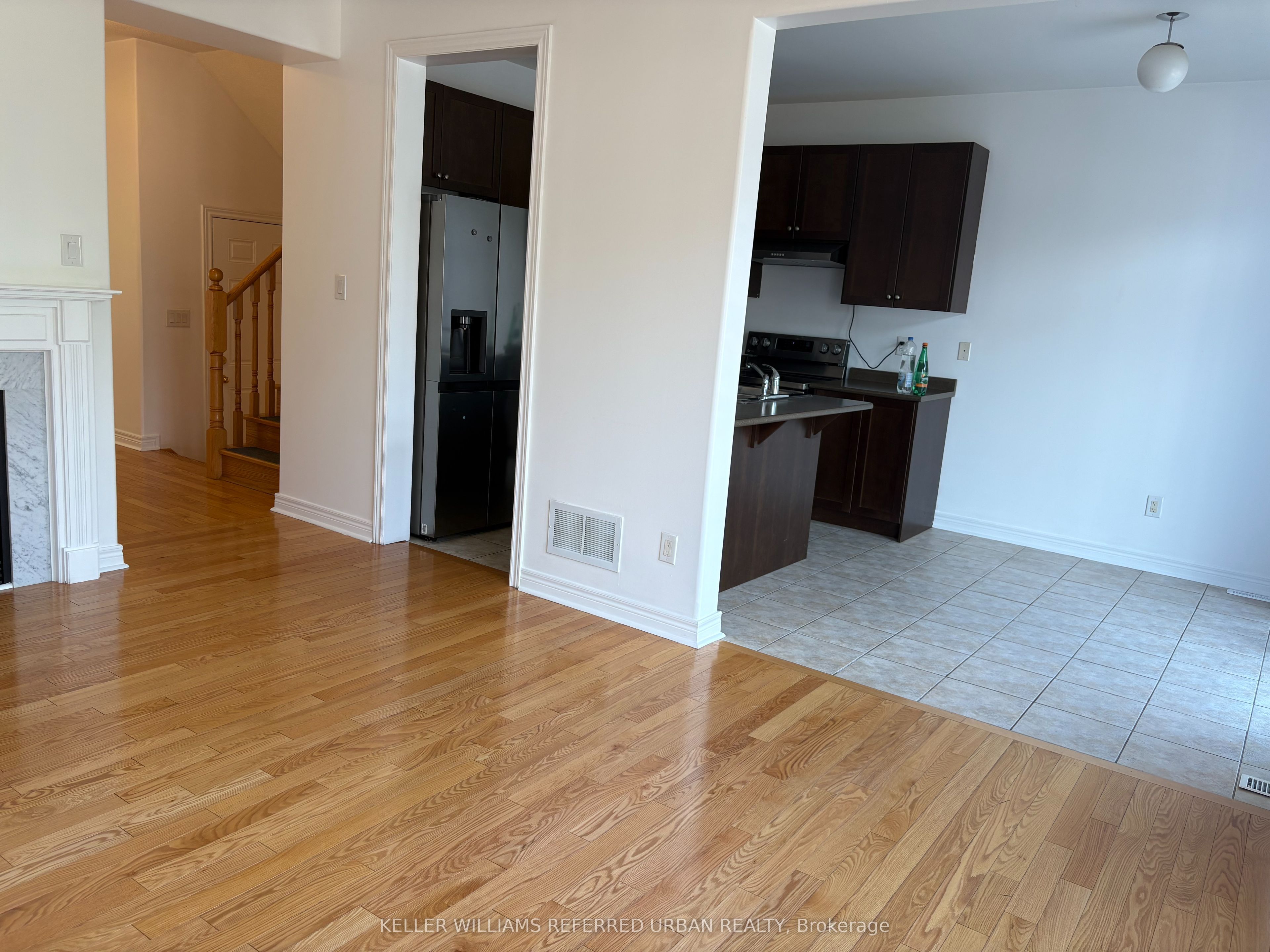 140 Foxwood Road, Vaughan, ON L4J 0G3