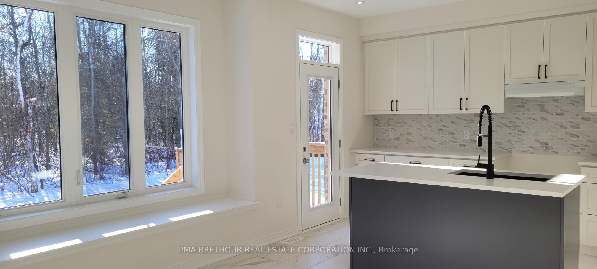 139 Dovedale Drive, Georgina, ON L4P 0S6 photo 3