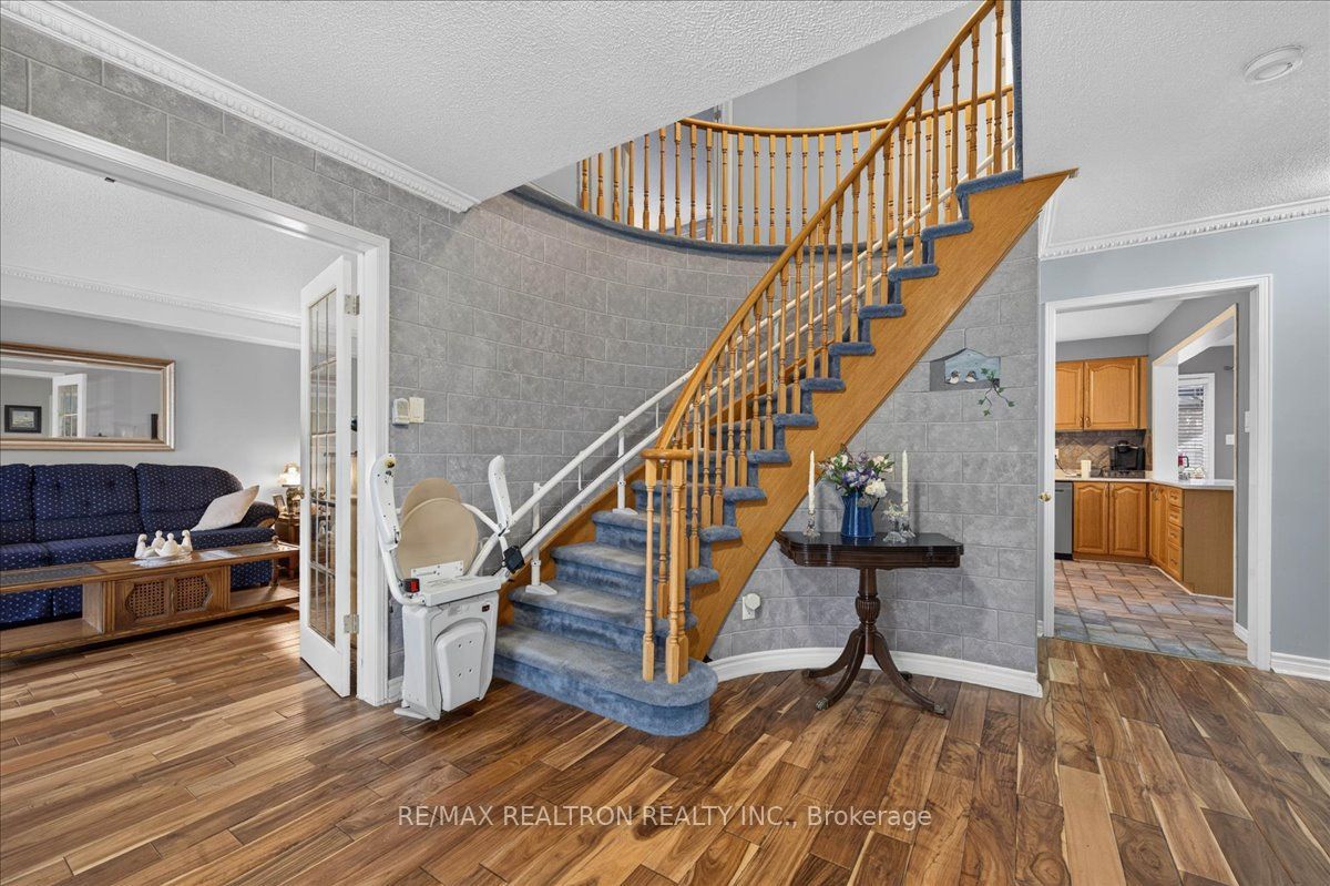2767 Shering Crescent, Innisfil, ON L9S 1G9 photo 4