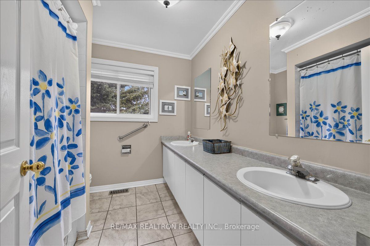 2767 Shering Crescent, Innisfil, ON L9S 1G9 photo 5