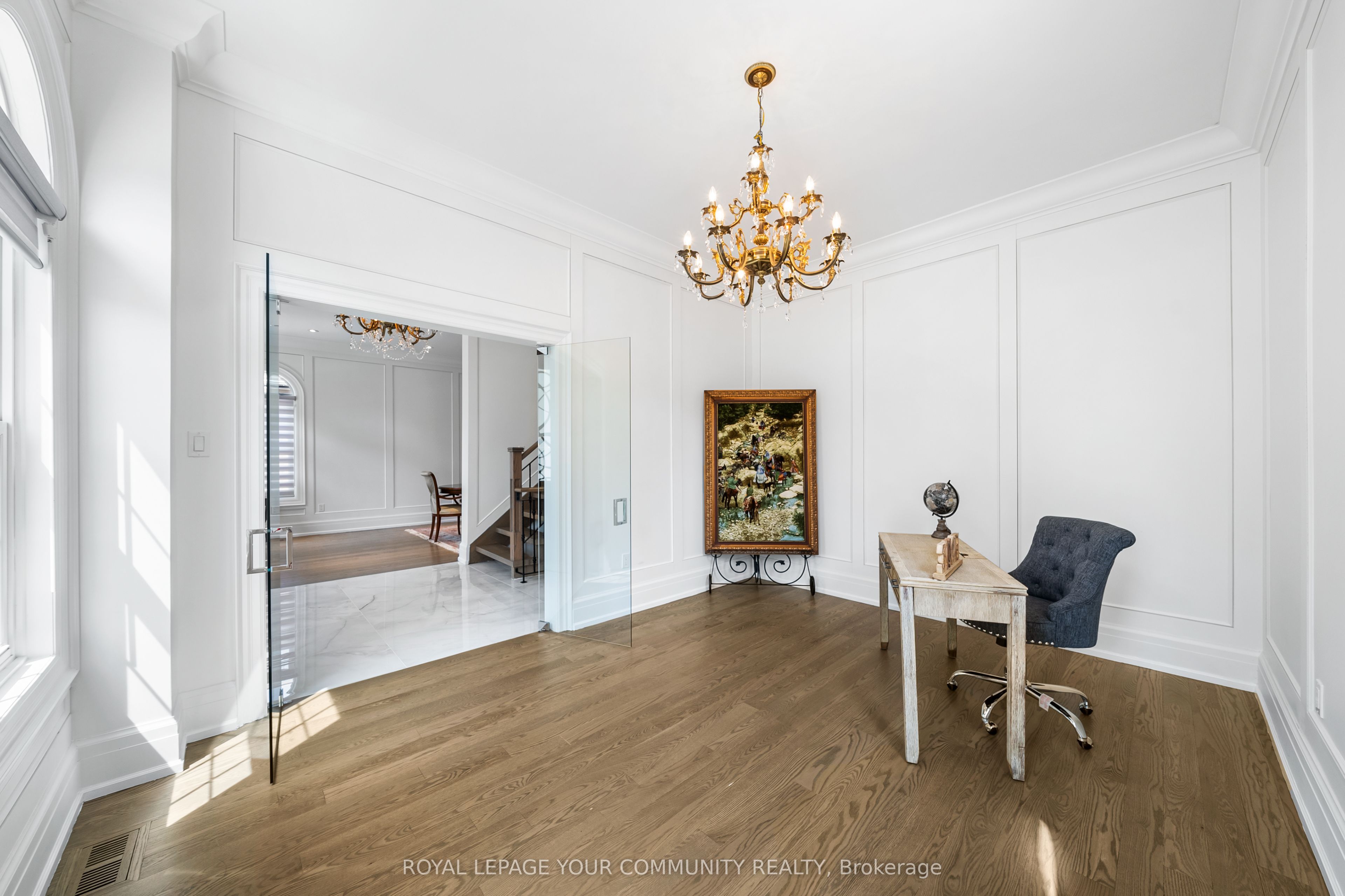 42 Oatlands Crescent, Richmond Hill, ON L4C 9P2 photo 5