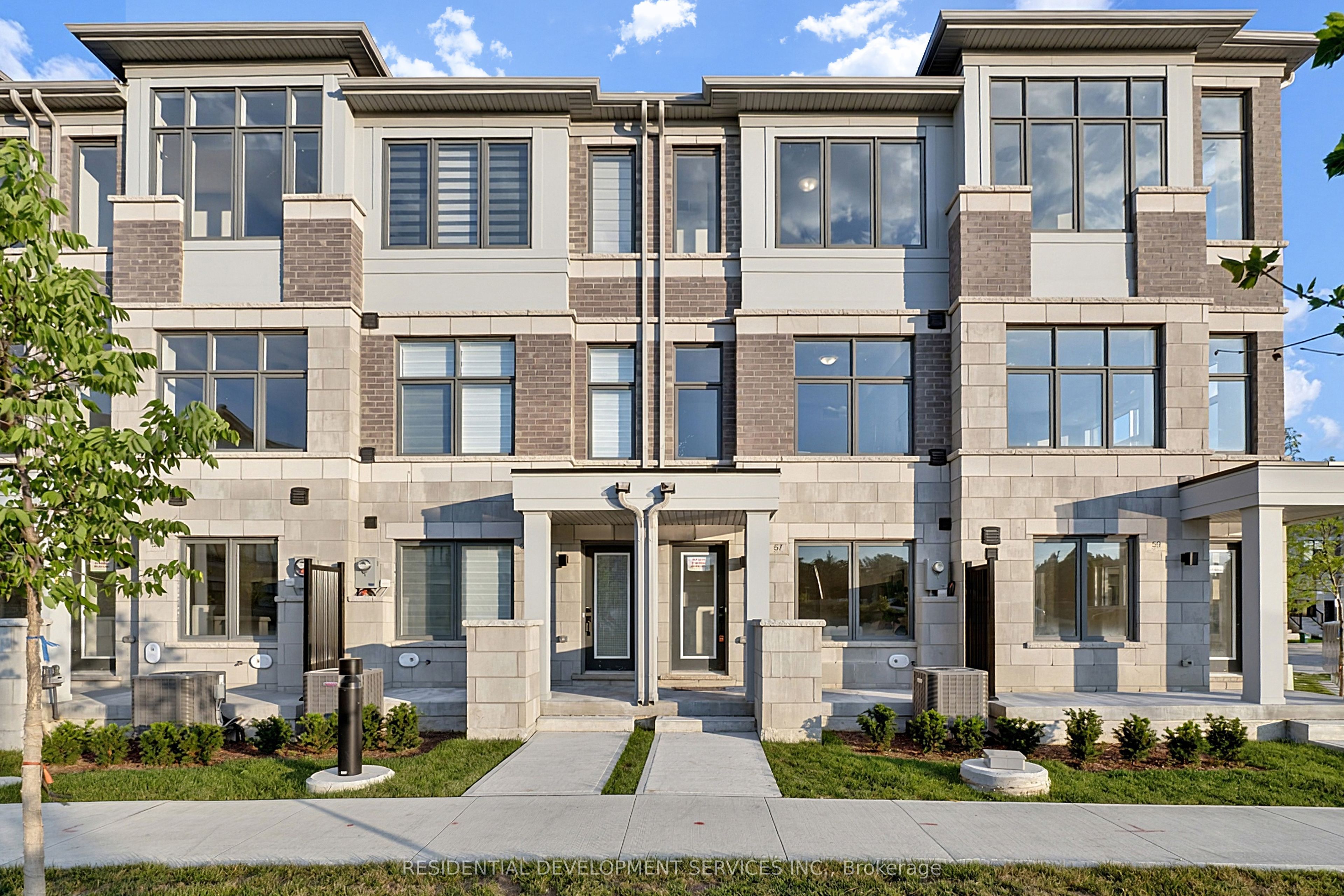 57 George Bales Lane, Richmond Hill, ON L4S 0P9 photo 2