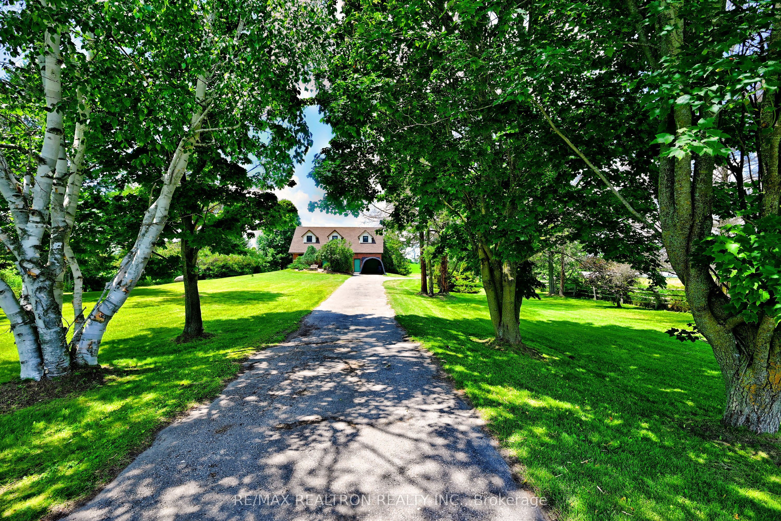 20212 McCowan Road, East Gwillimbury, ON L0G 1M0 photo 2