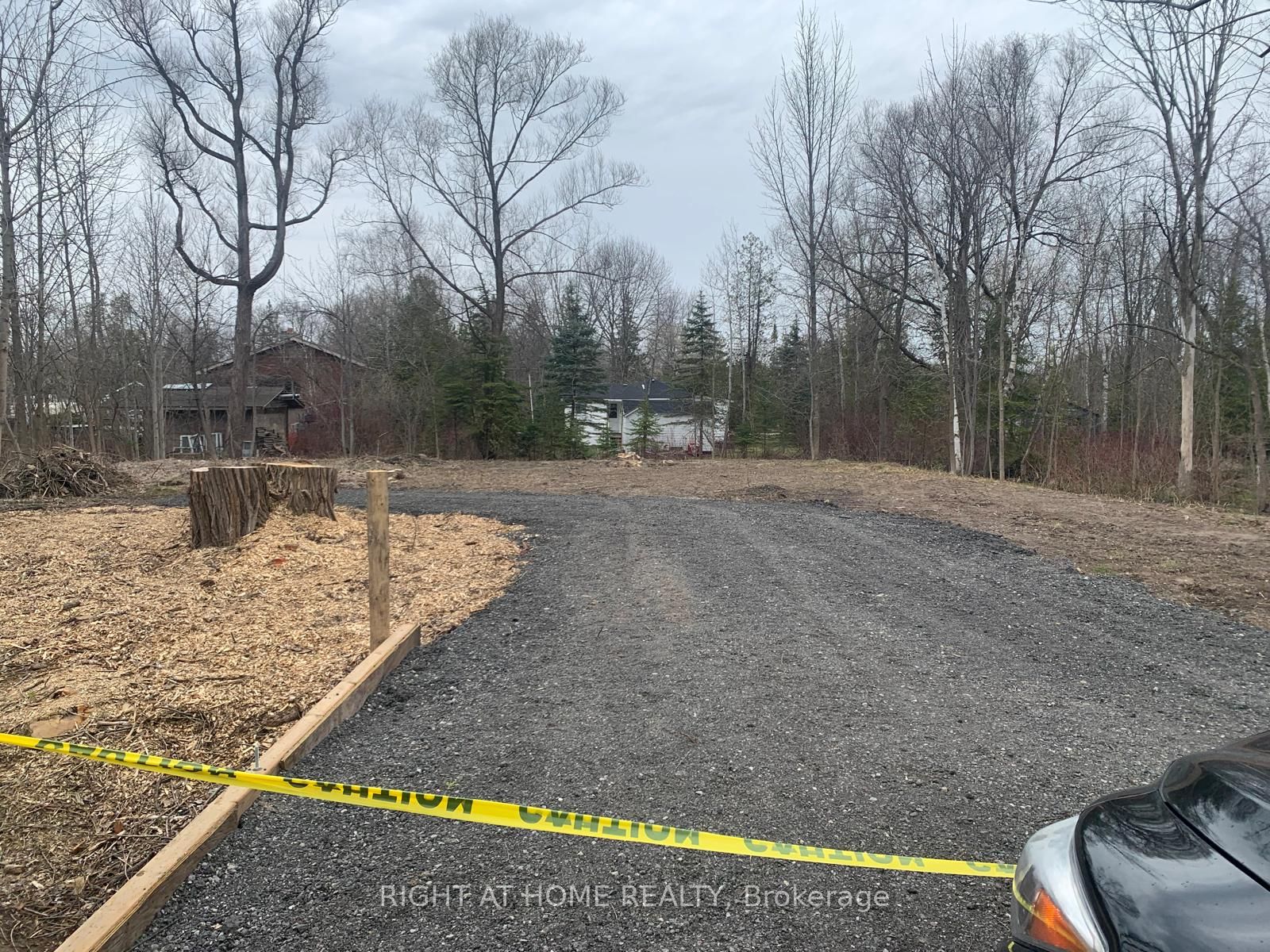 1052 Spruce Road, Innisfil, ON L0L 1C0 photo 5