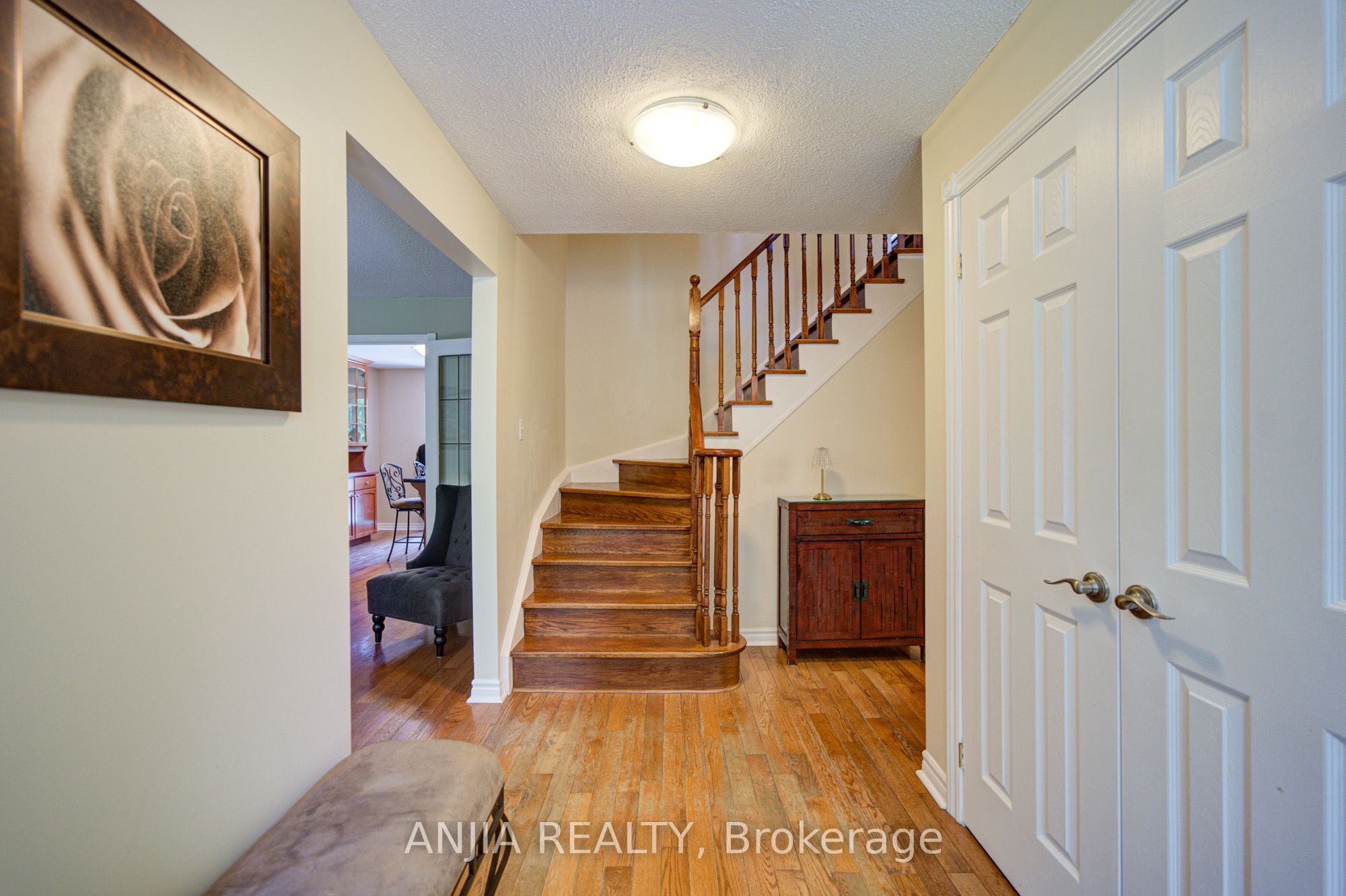 54 Meyer Circle, Markham, ON L3P 4C4 photo 2