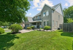 33 HIGHCASTLE Avenue, Georgina, ON L4P 4B4