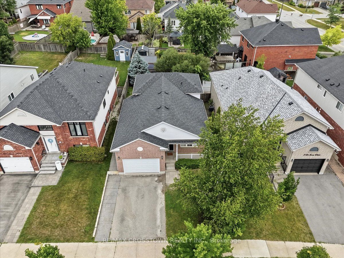12 Dr. Jones Drive, King, ON L0G 1T0 photo 4