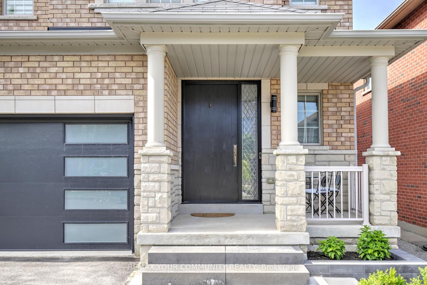 16 Muret Crescent, Vaughan, ON L6A 4S4 photo 4