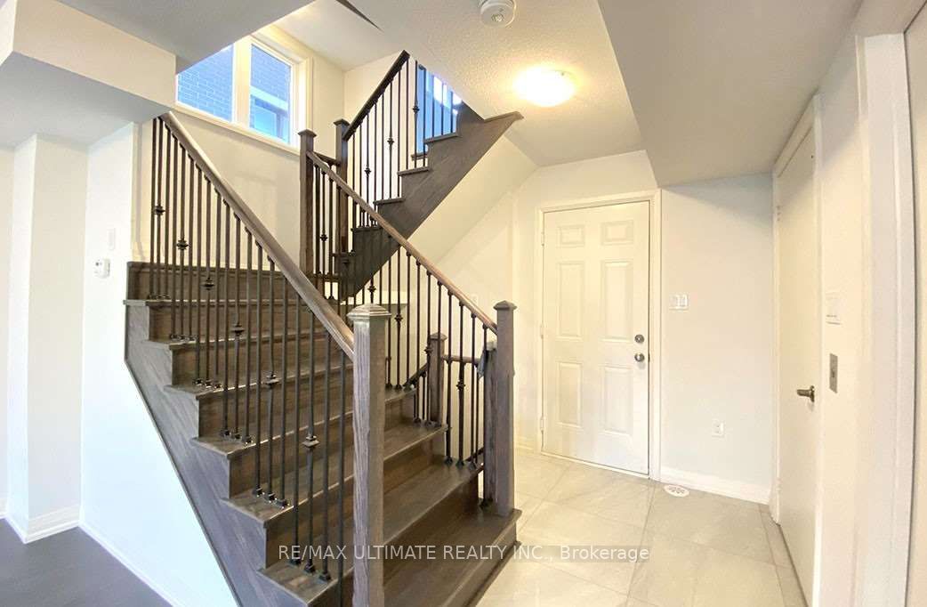 71 George Kirby Street, Vaughan, ON L6A 5B5 photo 4
