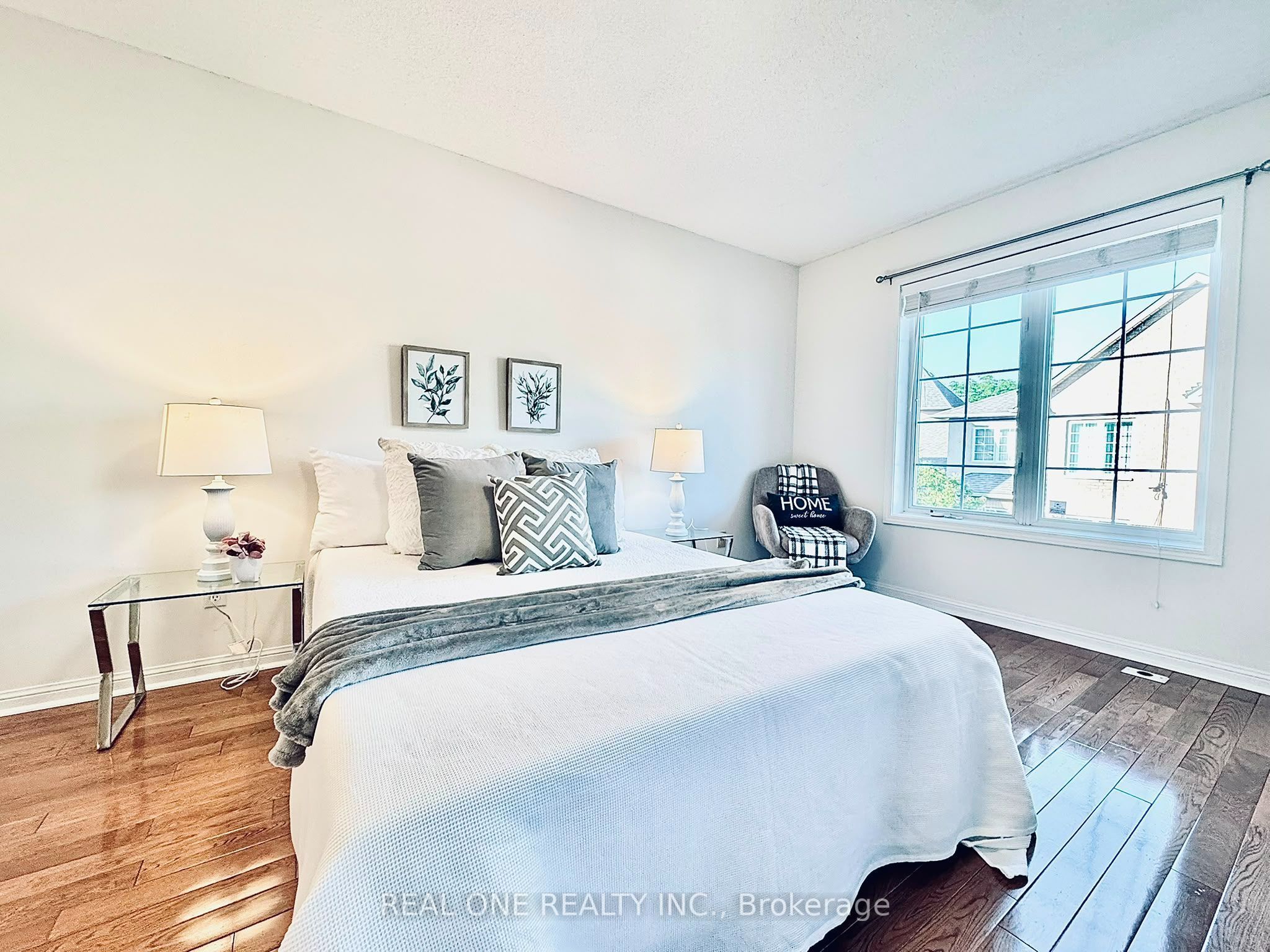 12 St Moritz Way 6, Markham, ON L3R 4E8 photo 3