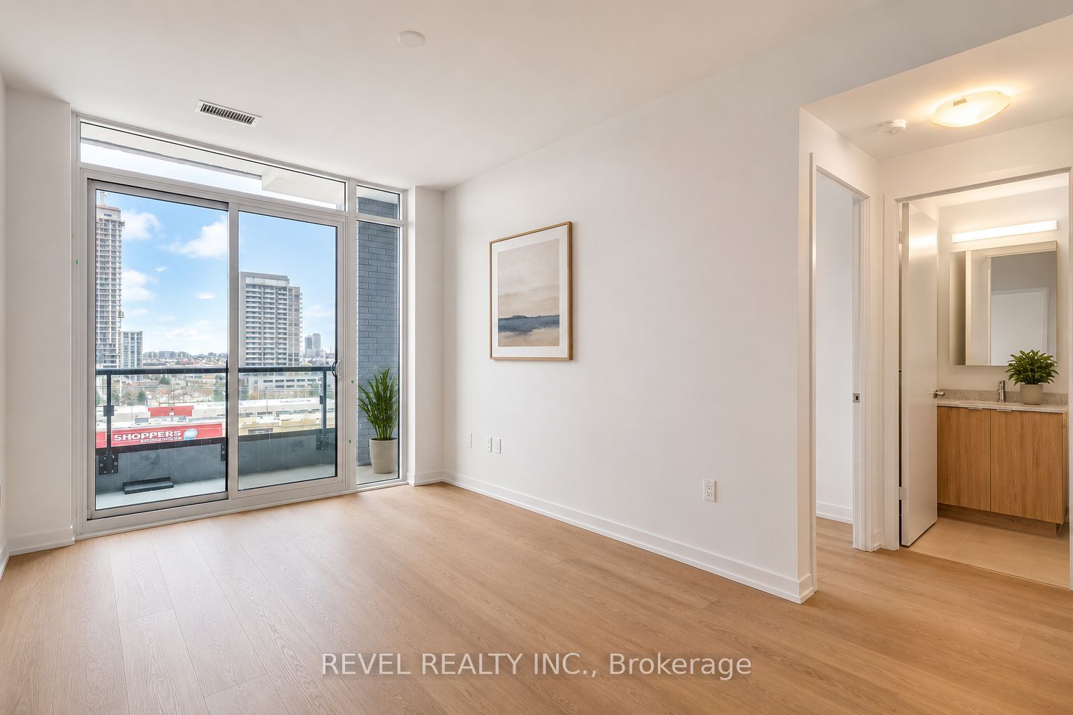 8868 Yonge Street 811E, Richmond Hill, ON L4C 0T4 photo 3